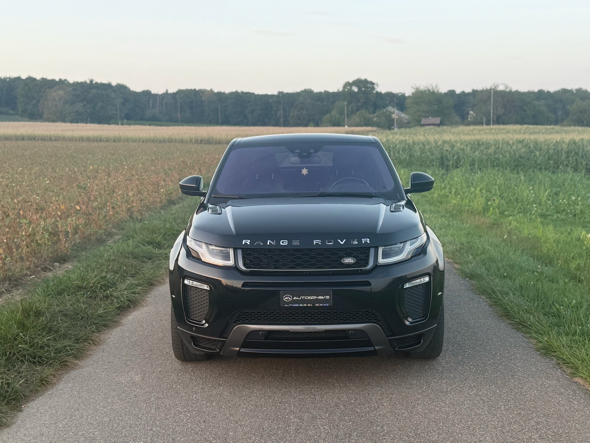 LAND ROVER Range Rover Evoque 2.0 TD4 HSE Dynamic AT9-image-1