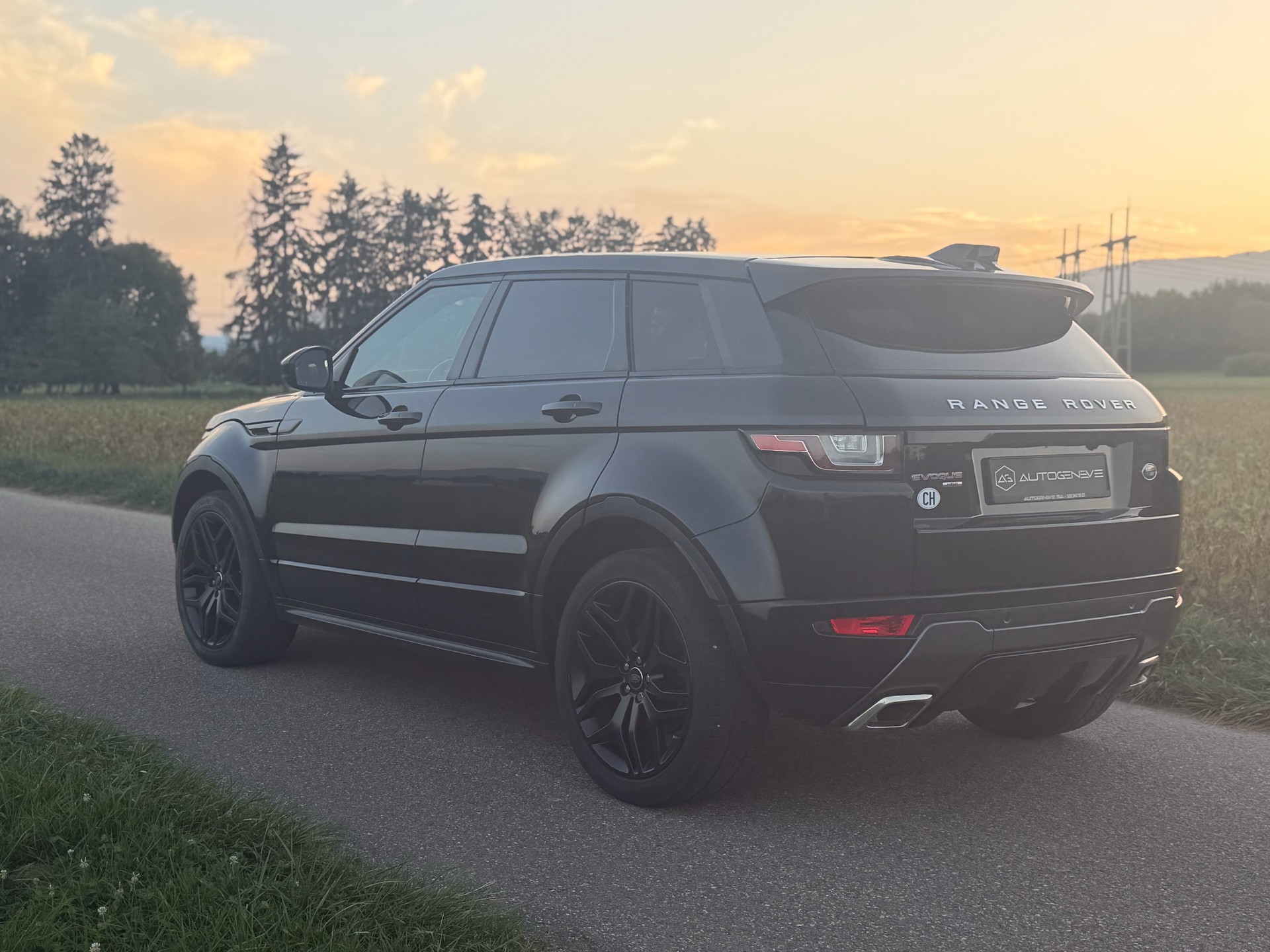LAND ROVER Range Rover Evoque 2.0 TD4 HSE Dynamic AT9-image-6