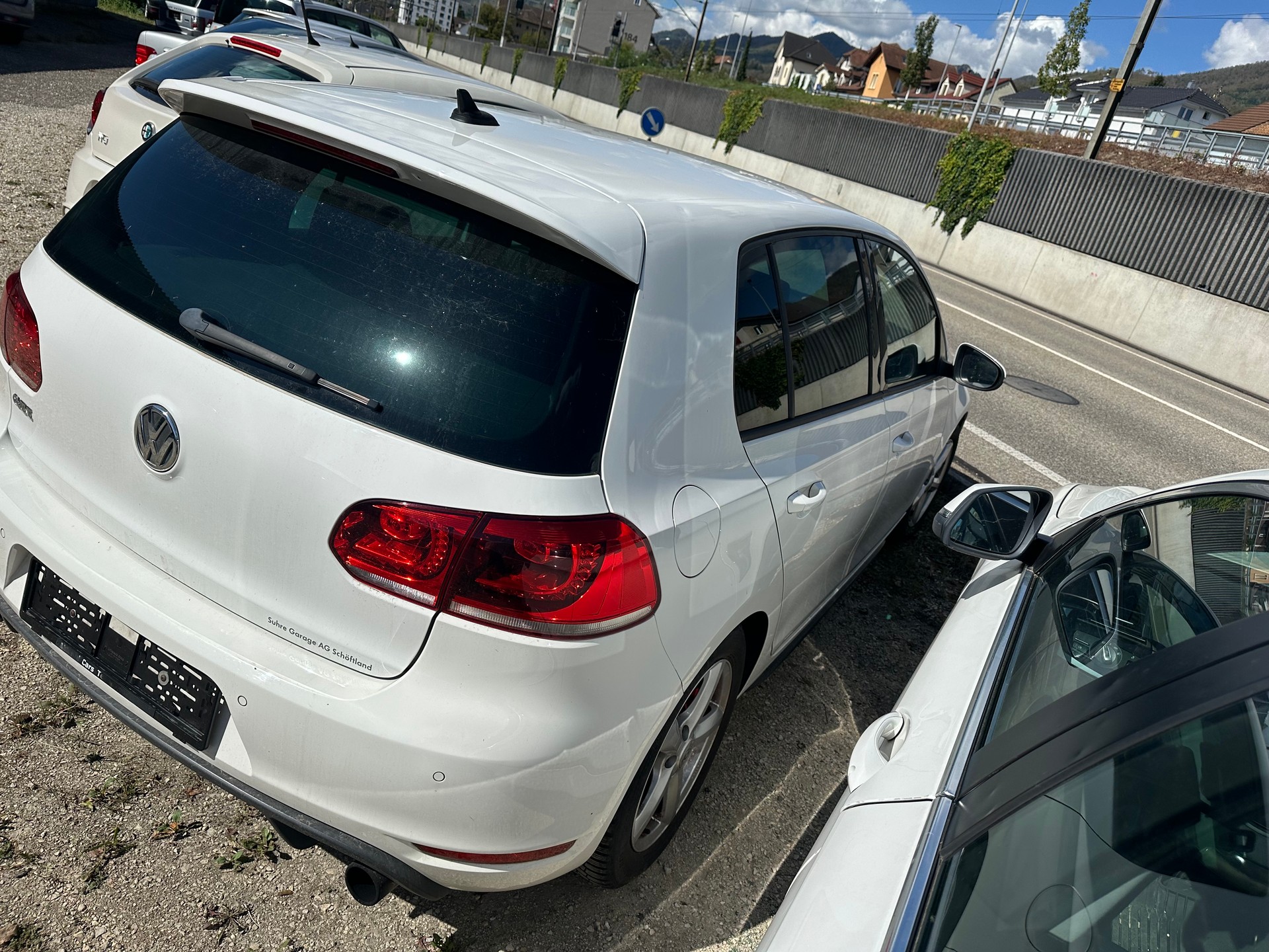 VW Golf 2.0 TSI GTI DSG-image-2