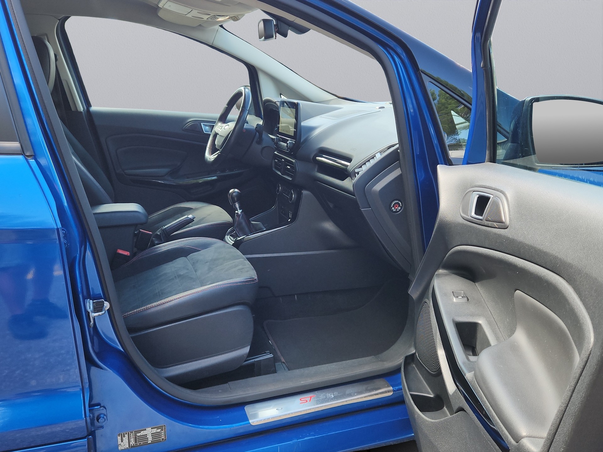 FORD EcoSport 1.0 SCTi ST-Line-image-17