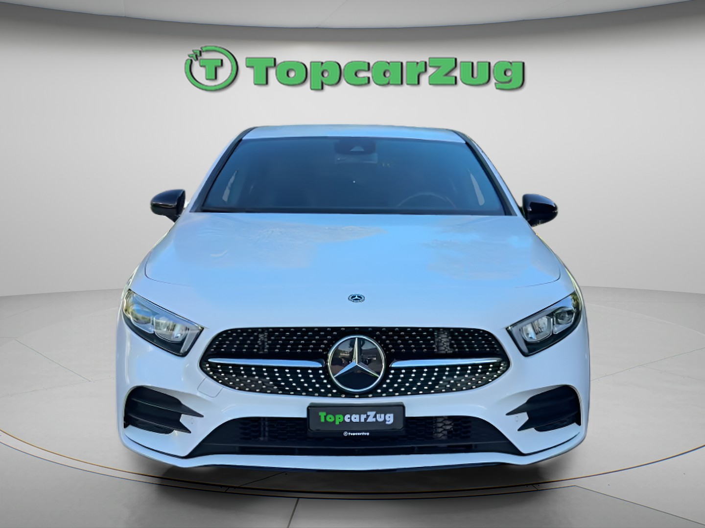 MERCEDES-BENZ A 250 AMG Line 7G-DCT-image-2