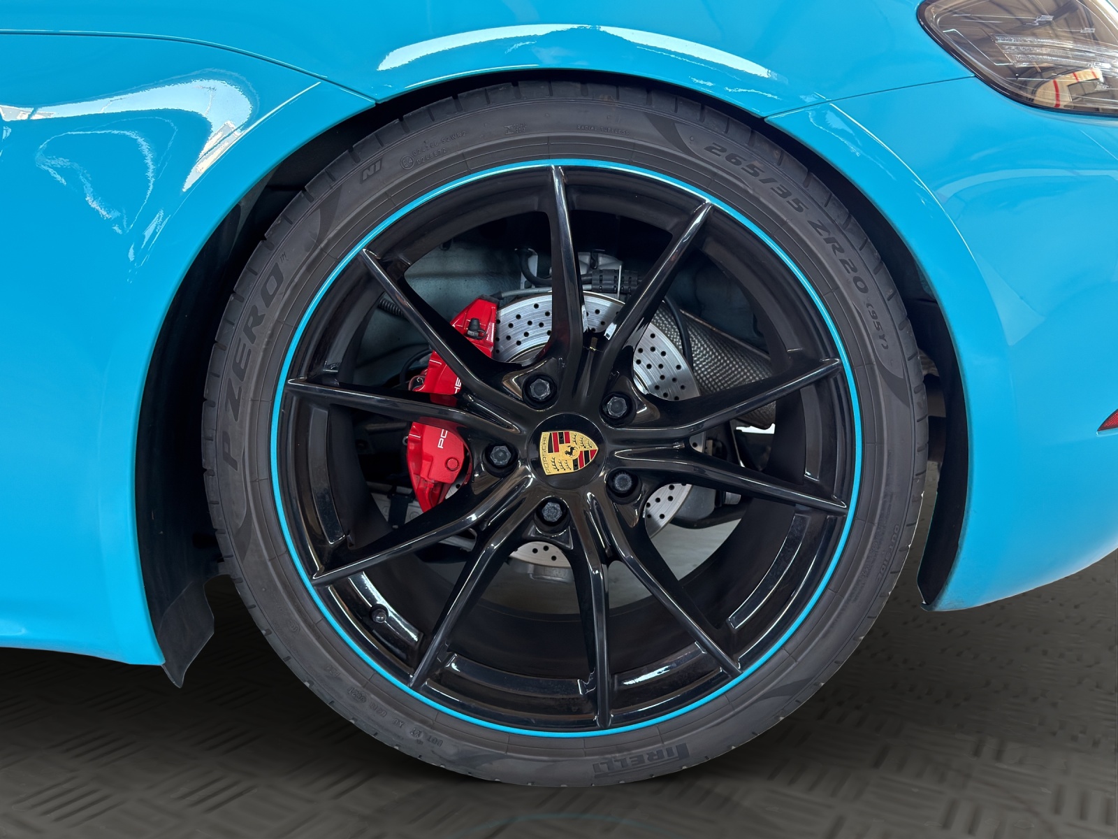 PORSCHE 718 Boxster S 2.5 PDK-image-19