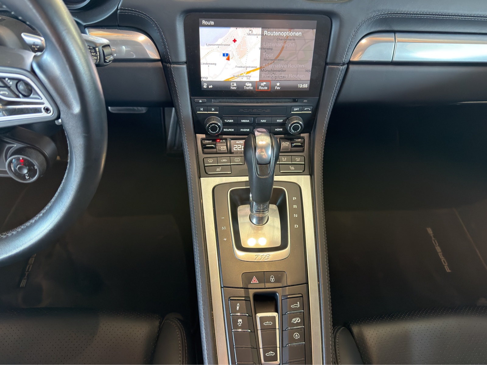 PORSCHE 718 Boxster S 2.5 PDK-image-13