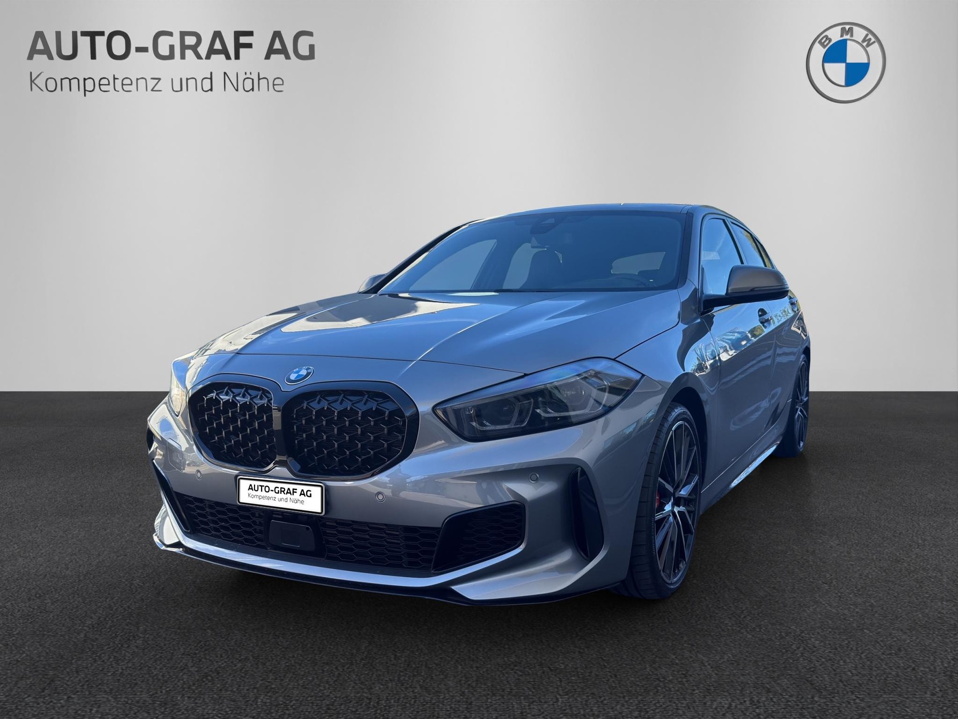 BMW 1er Reihe F40 M135i xDrive-image-0