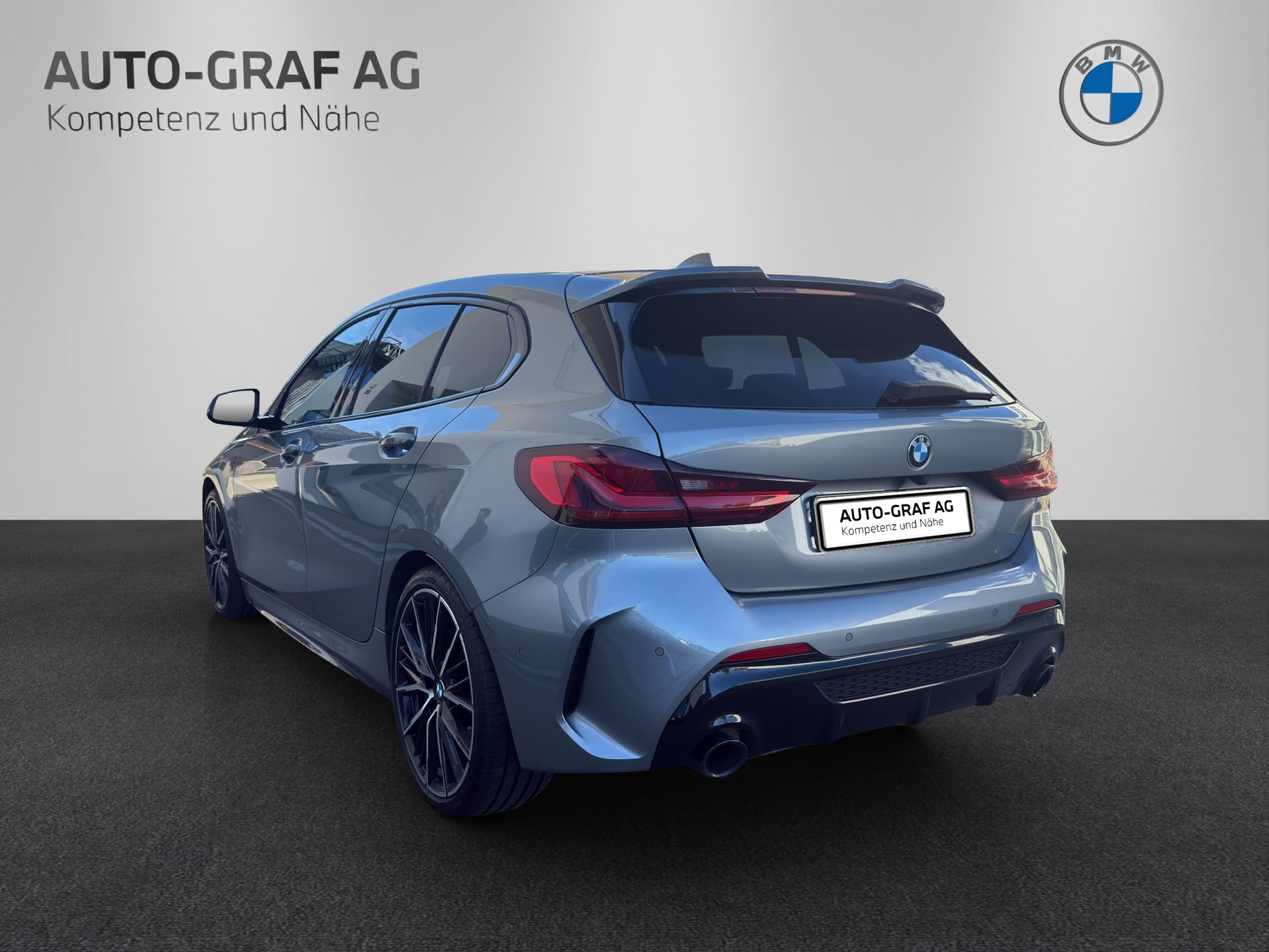 BMW 1er Reihe F40 M135i xDrive-image-5