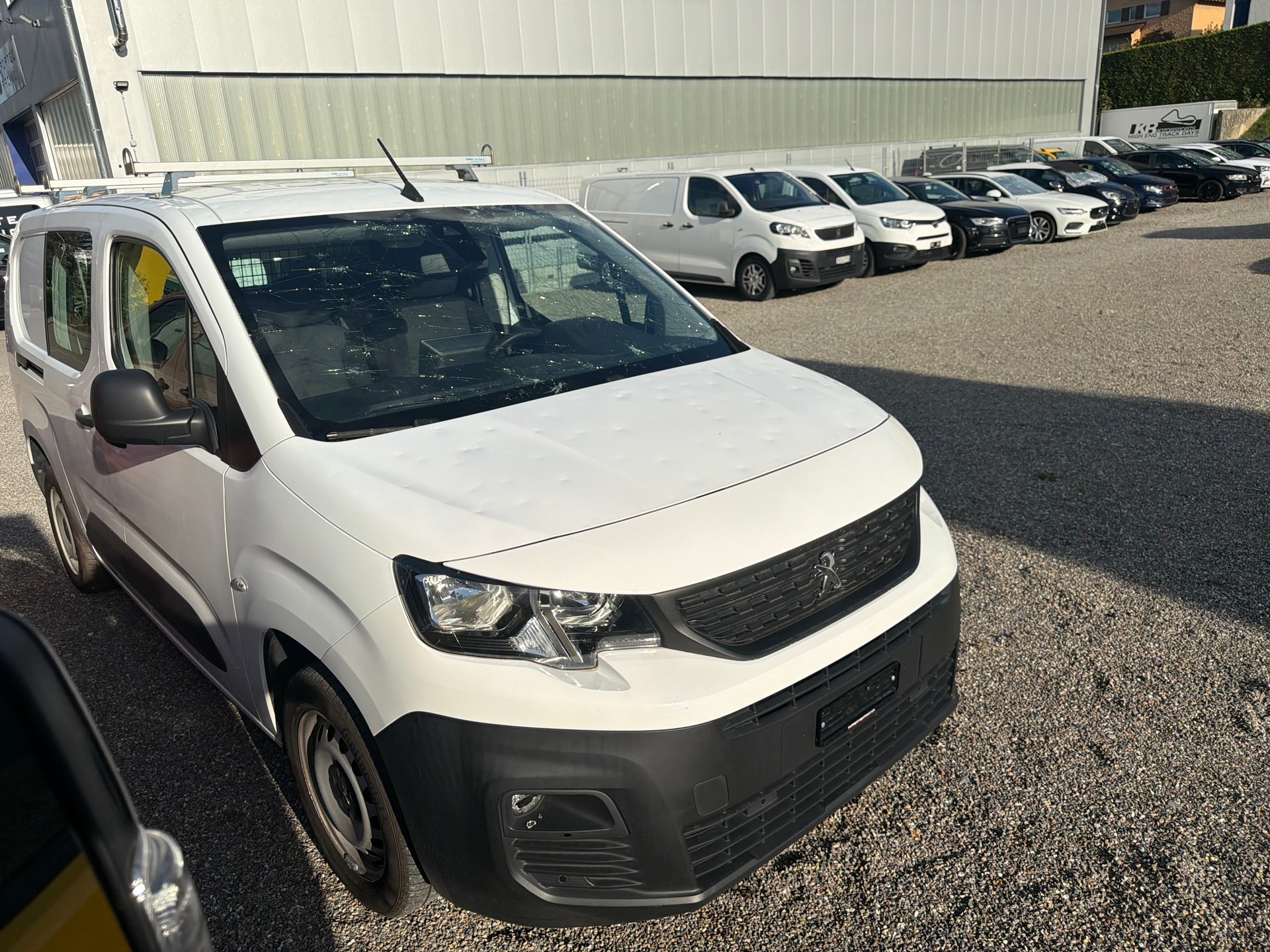 PEUGEOT Partner 1.5 Blue HDi s/s Premium Long 1000kg-image-1