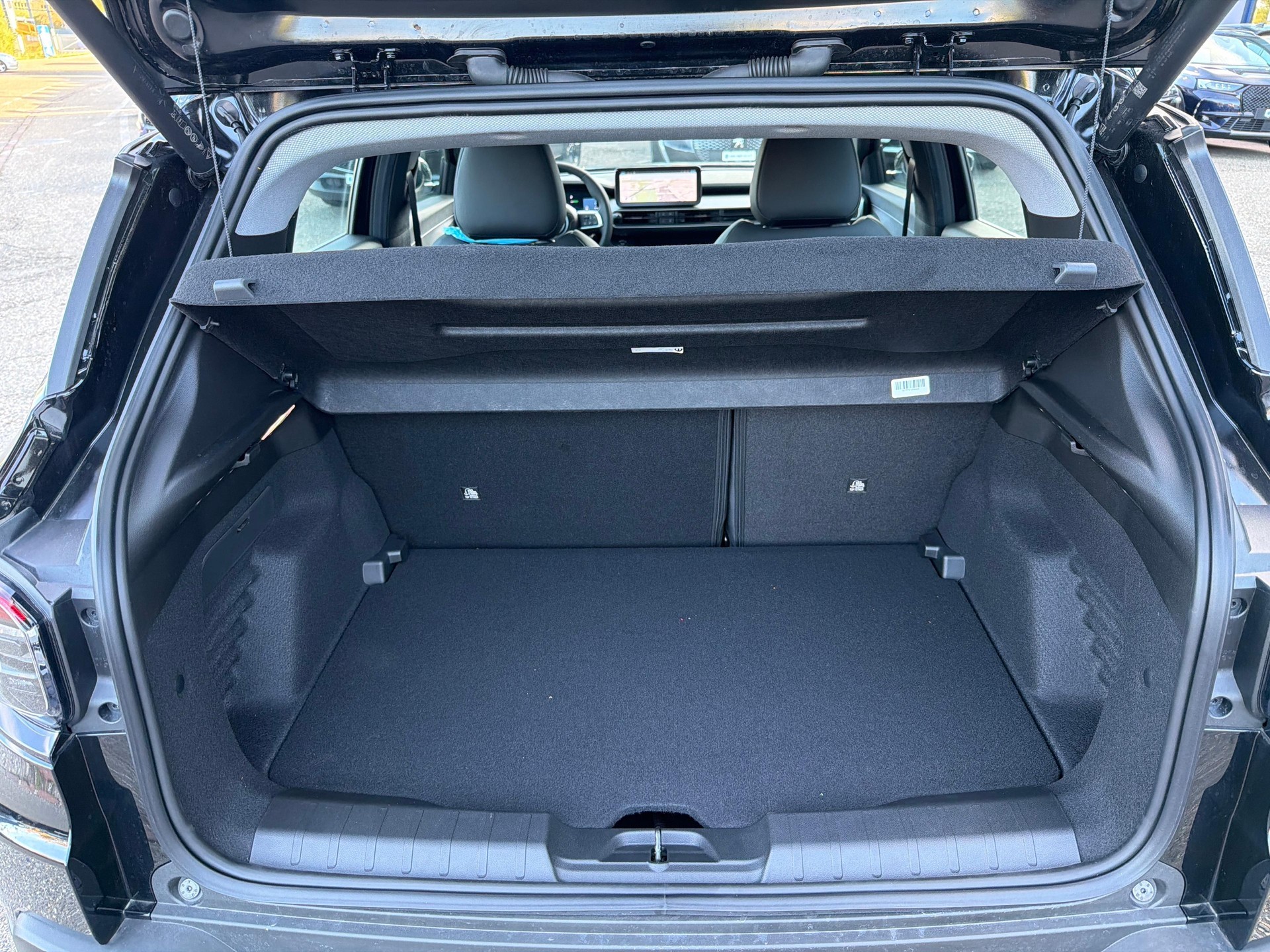 JEEP Avenger Altitude-image-15