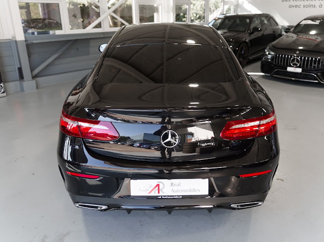 MERCEDES-BENZ E 220 d Coupé AMG Line 4 Matic 9G-Tronic-image-3