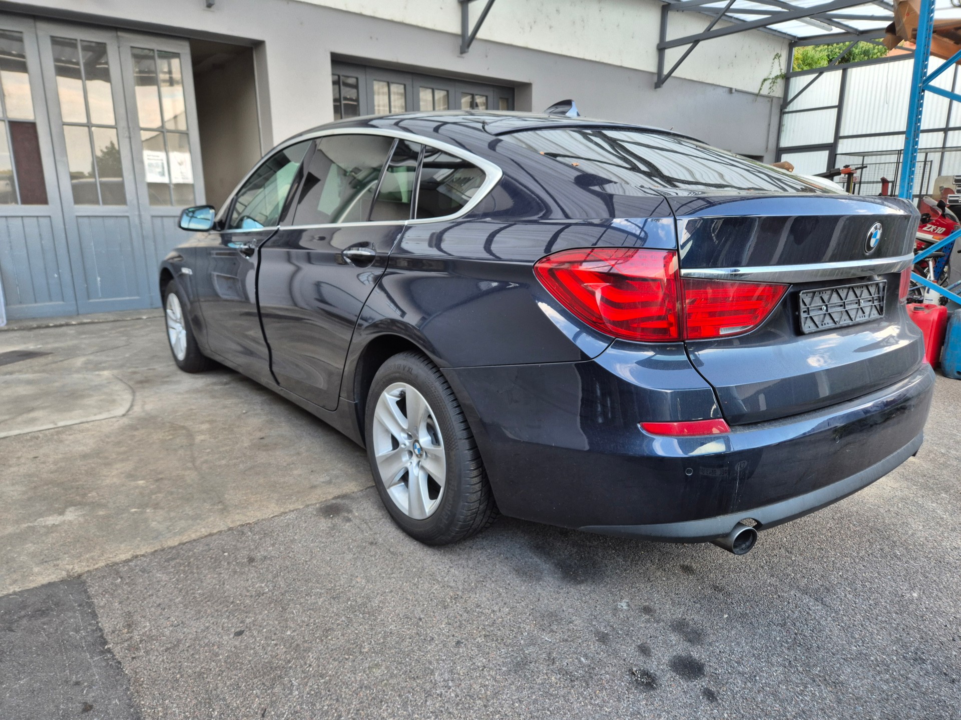 BMW 535d xDrive GT Steptronic-image-3