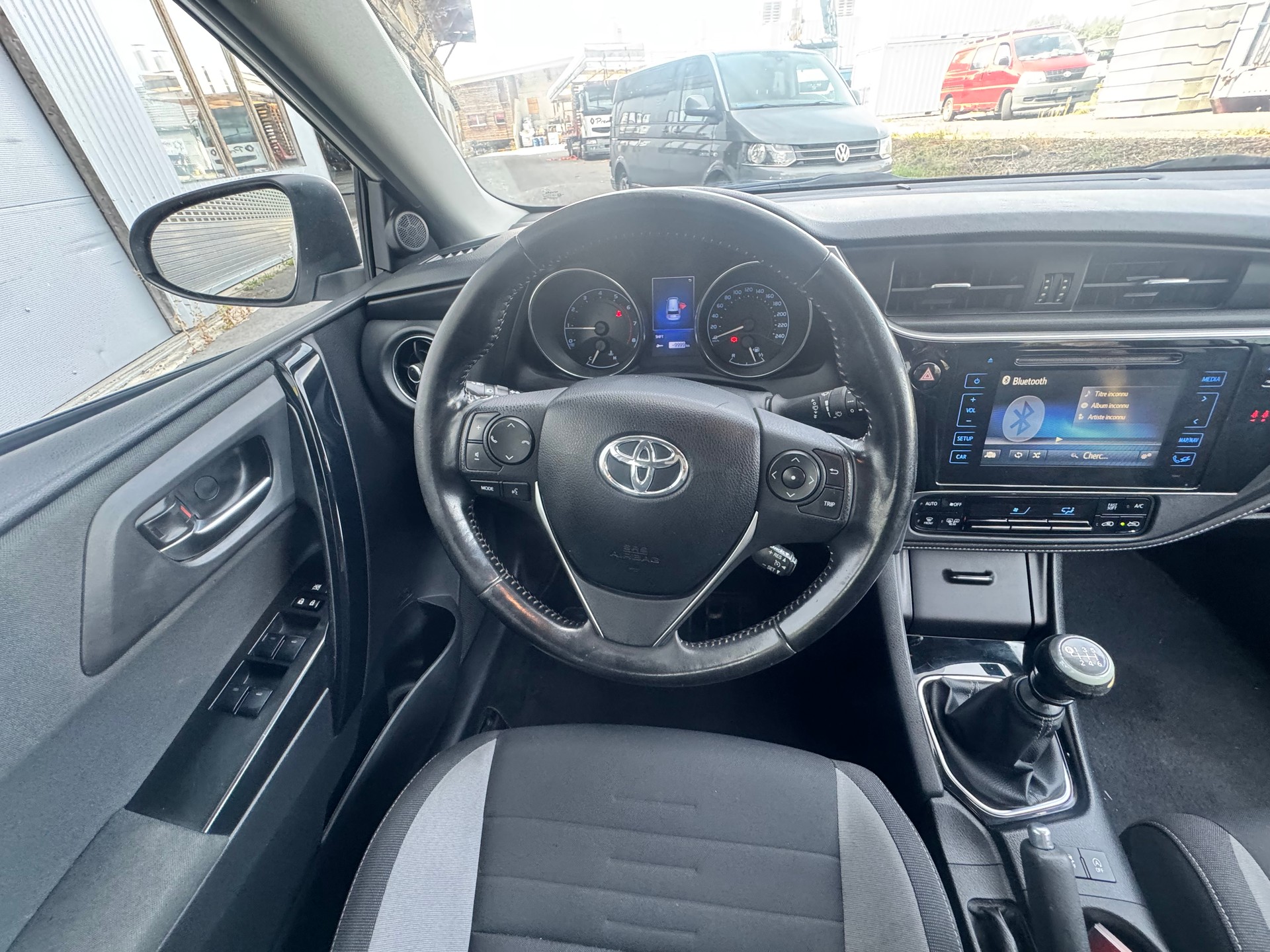 TOYOTA Auris Touring Sports 1.2 Turbo Comfort-image-11