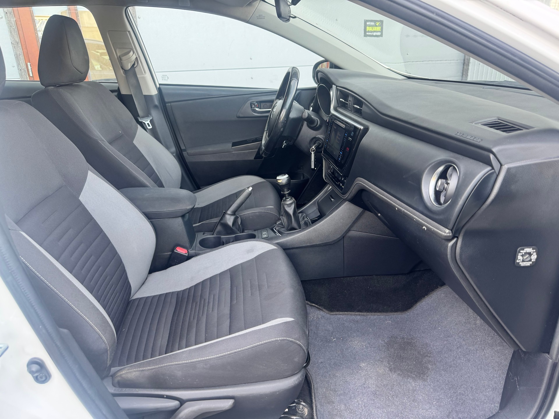 TOYOTA Auris Touring Sports 1.2 Turbo Comfort-image-10