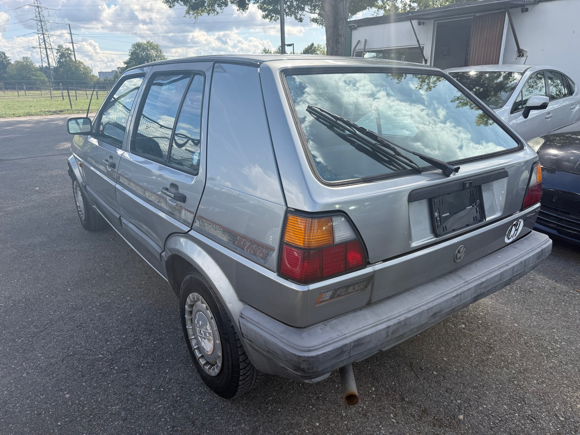 VW Golf 1800 GL-image-4