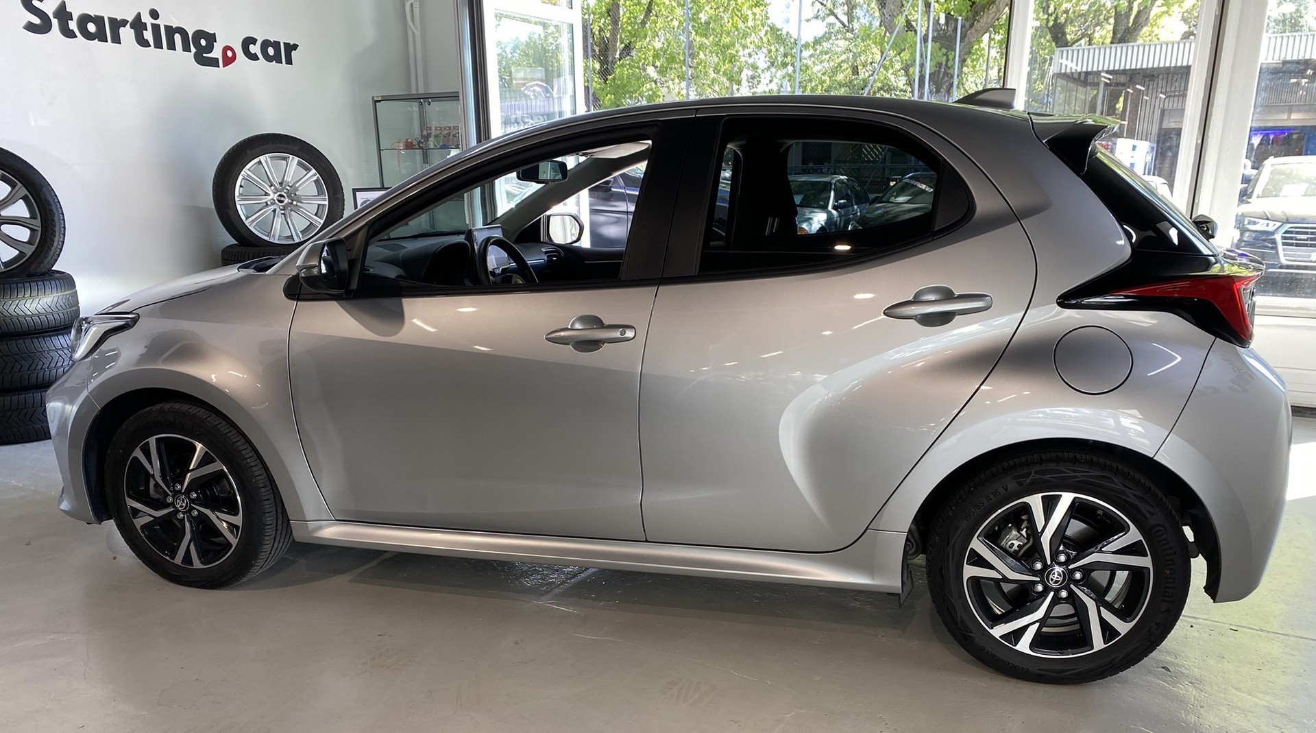 TOYOTA Yaris 1.5 Trend e-CVT-image-7