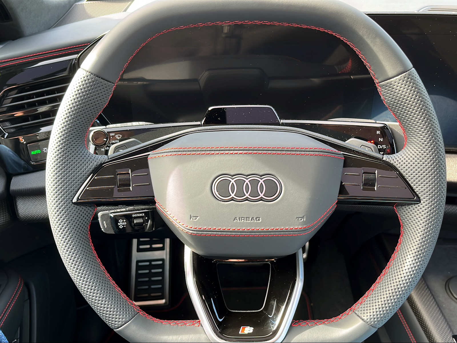 AUDI Q7 SUV 3.0 TDI quattro T-Tronic-image-11