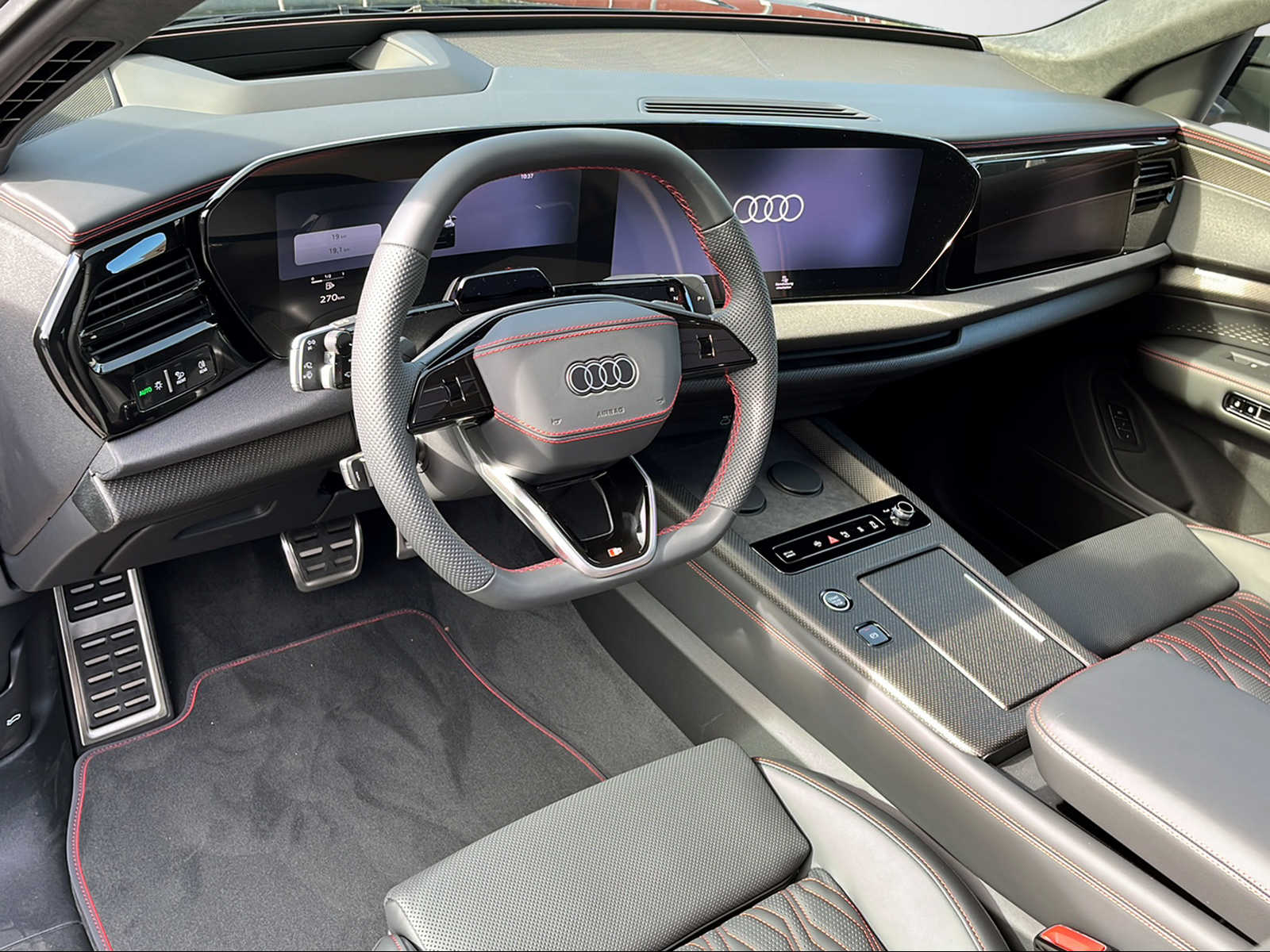 AUDI Q7 SUV 3.0 TDI quattro T-Tronic-image-10