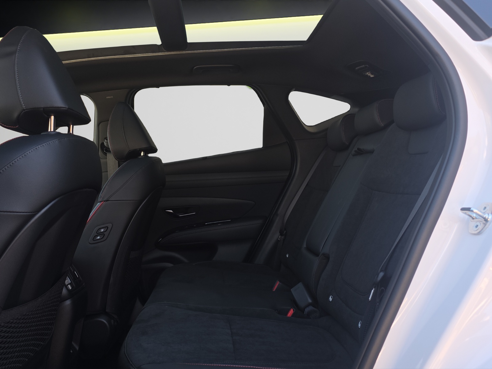 HYUNDAI Tucson 1.6 TGDI HEV N-Line 4WD-image-11