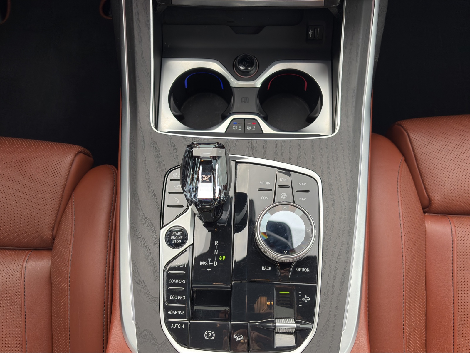 BMW X7 G07 40d xDrive SAG-image-12