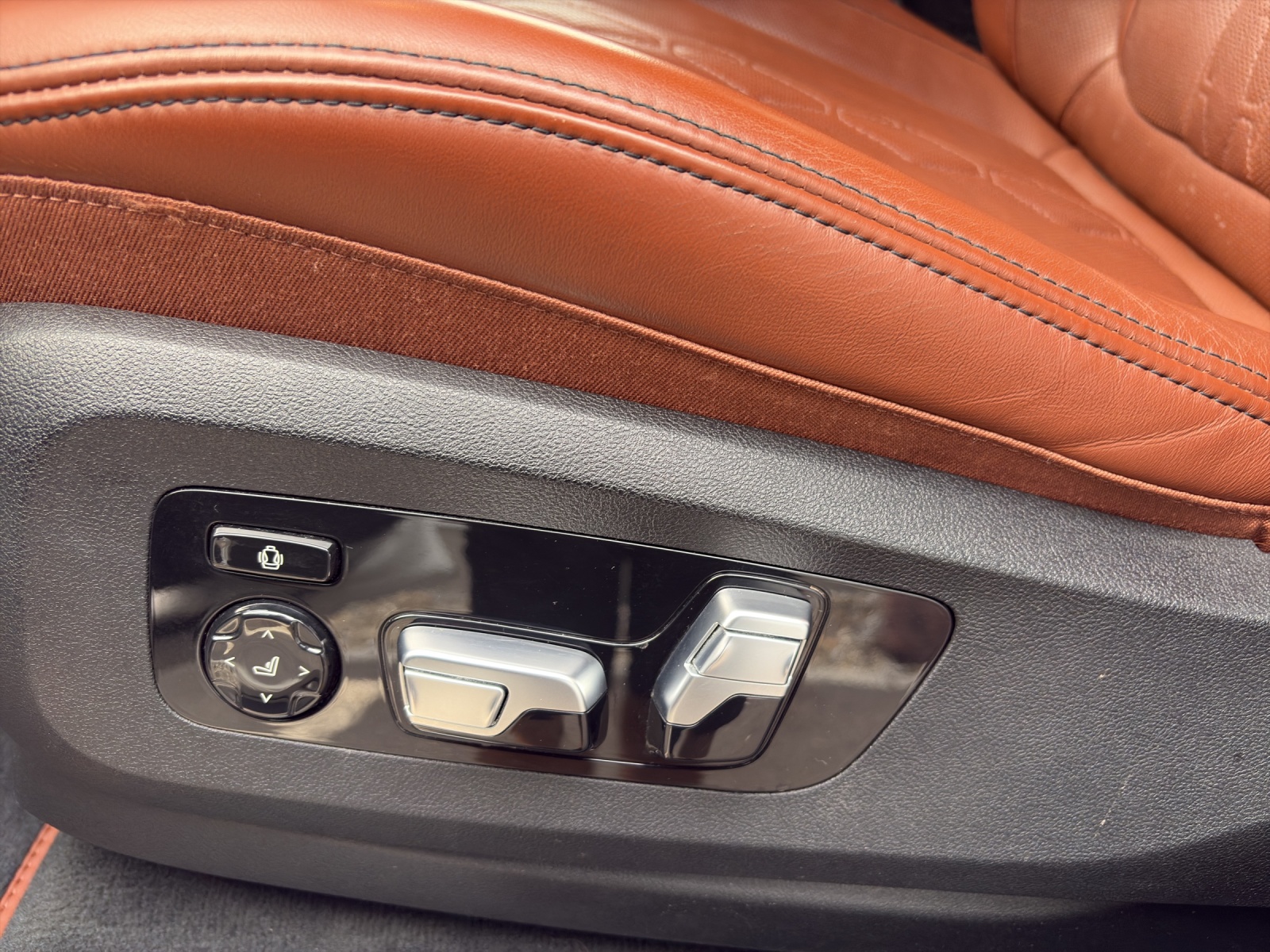 BMW X7 G07 40d xDrive SAG-image-17