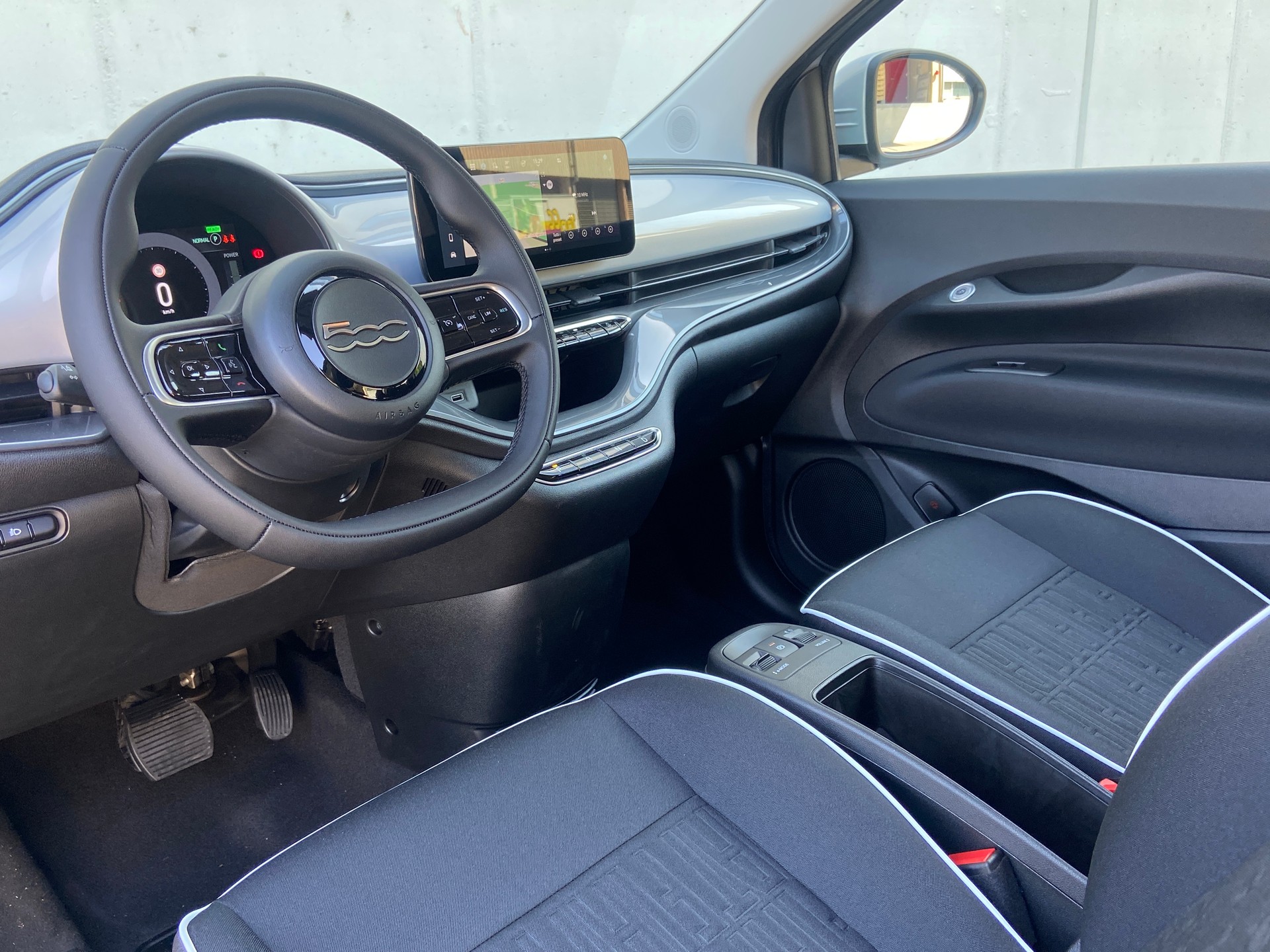 FIAT 500 electric 118PS Vita-image-4