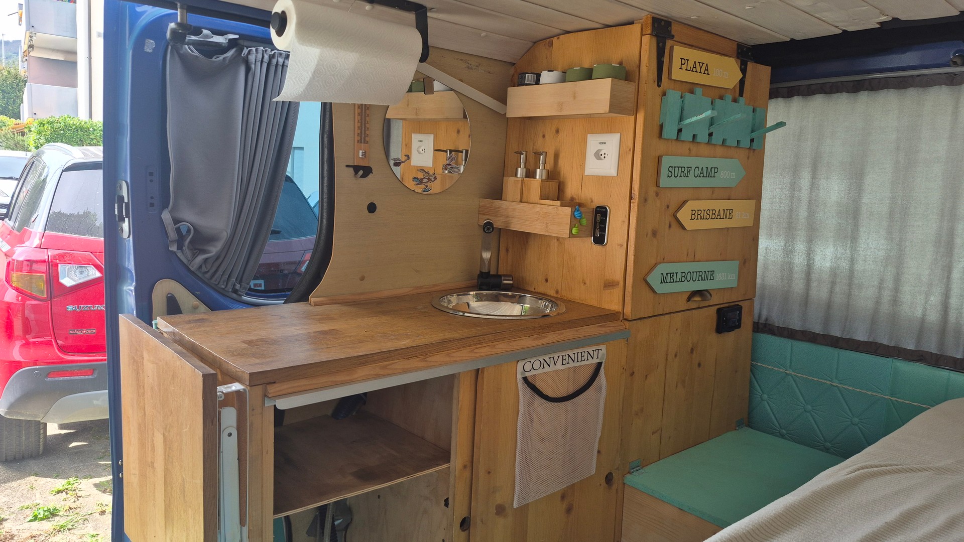 RENAULT TRAFIC-image-14