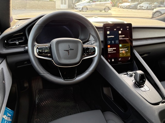 POLESTAR 2 Long Range Dual Motor-image-10