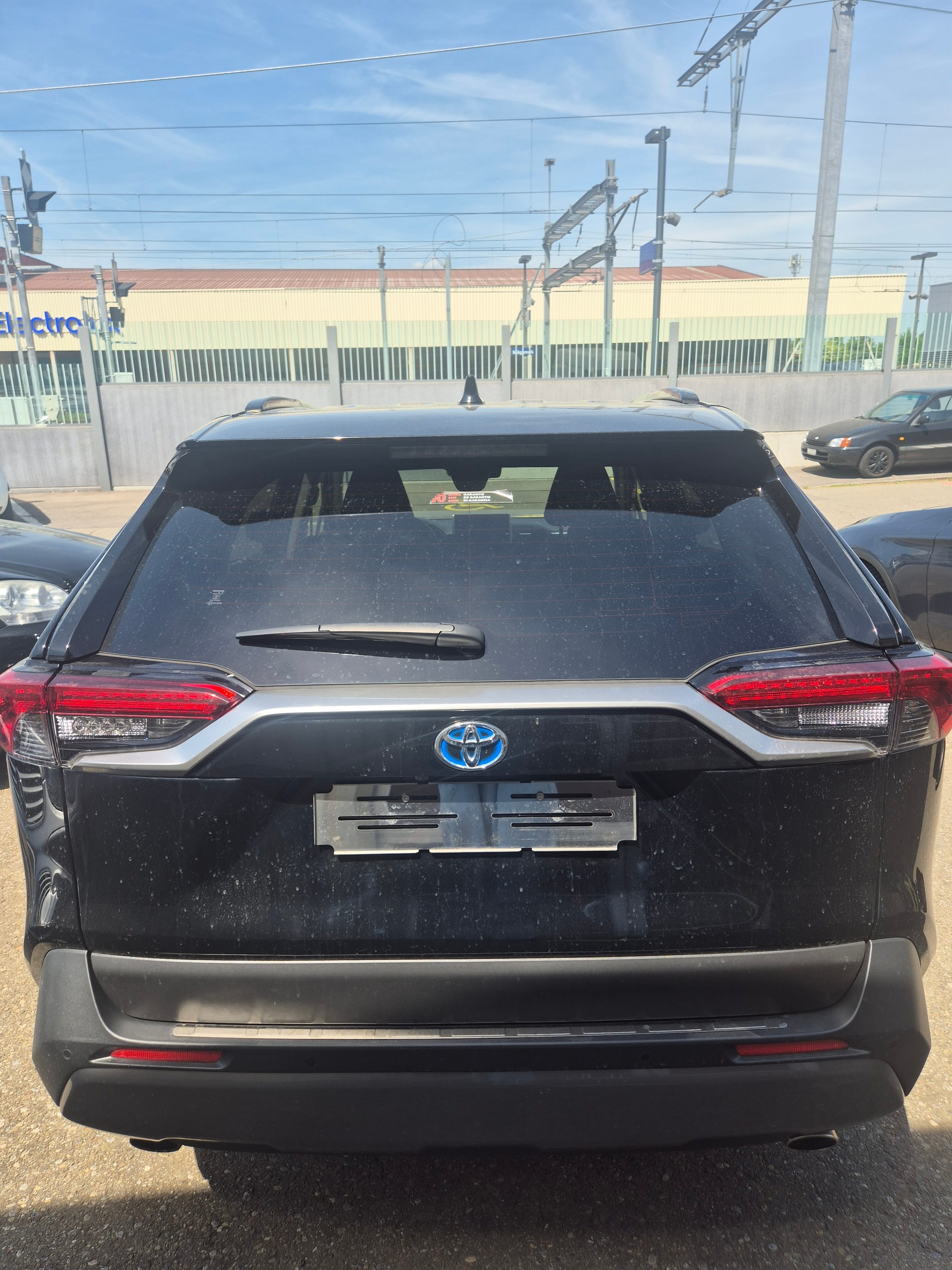 TOYOTA RAV-4 2.5 HSD Comfort e-CVT-image-3