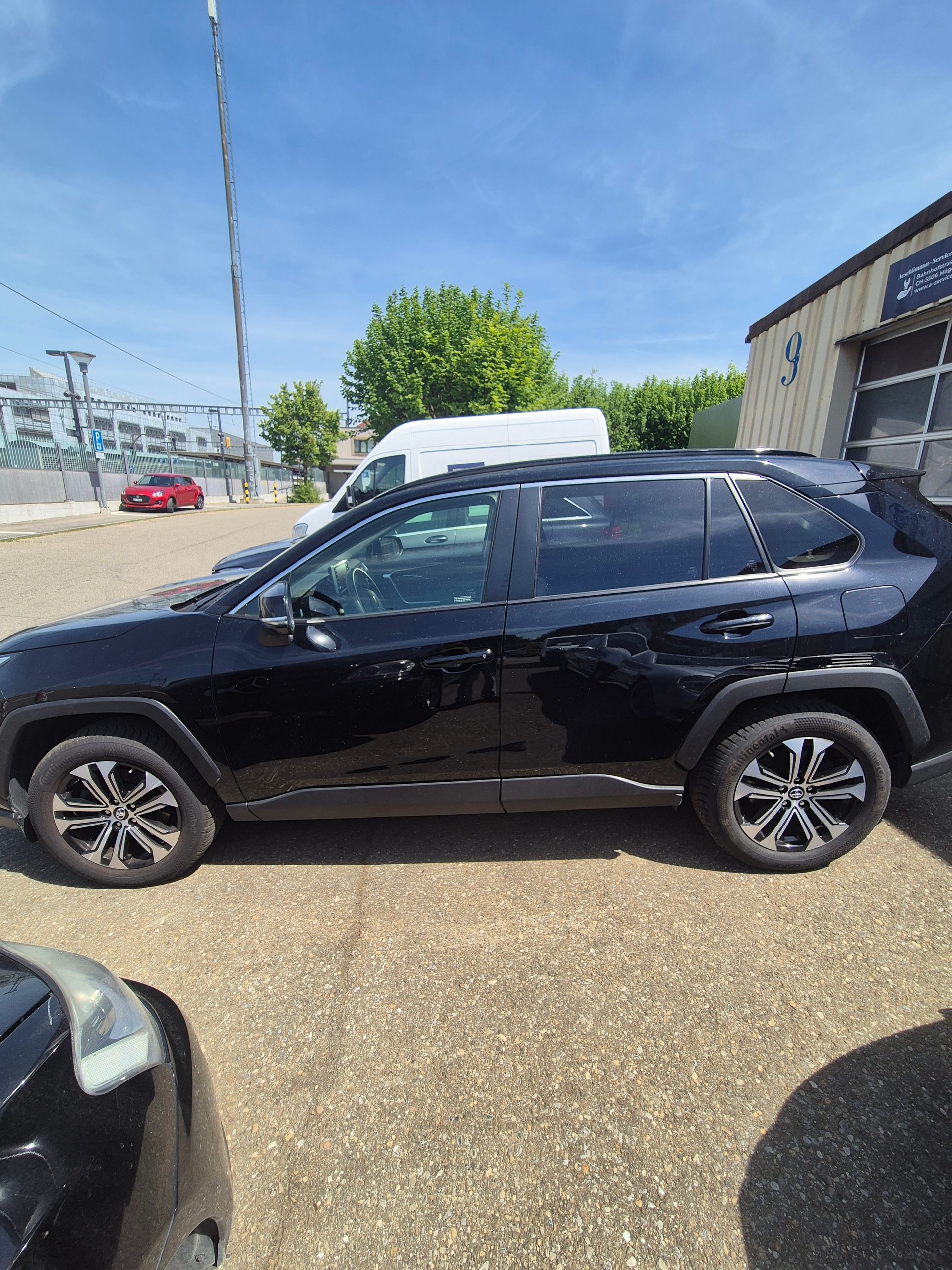 TOYOTA RAV-4 2.5 HSD Comfort e-CVT-image-1