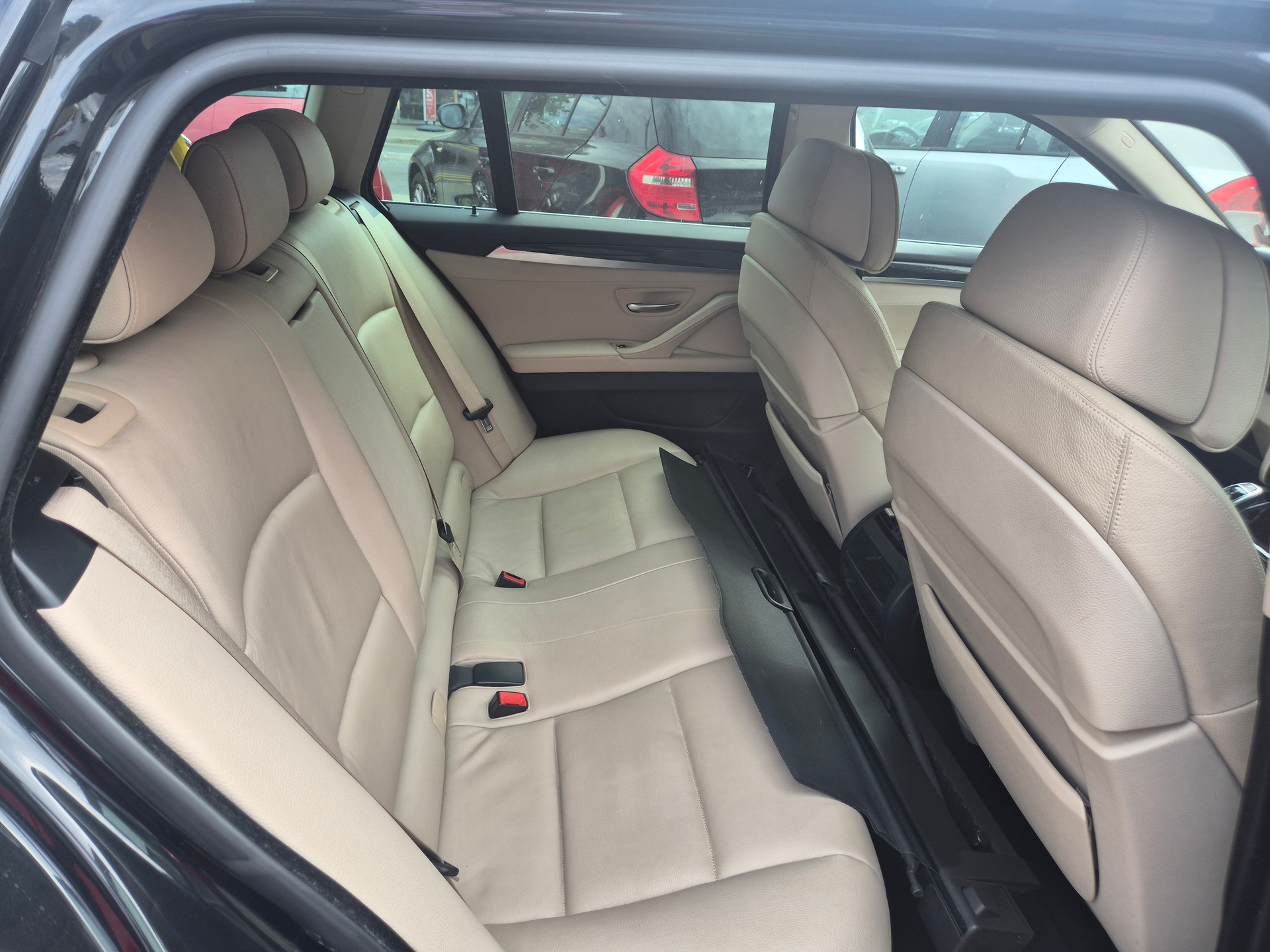 BMW 535d Touring Steptronic-image-8
