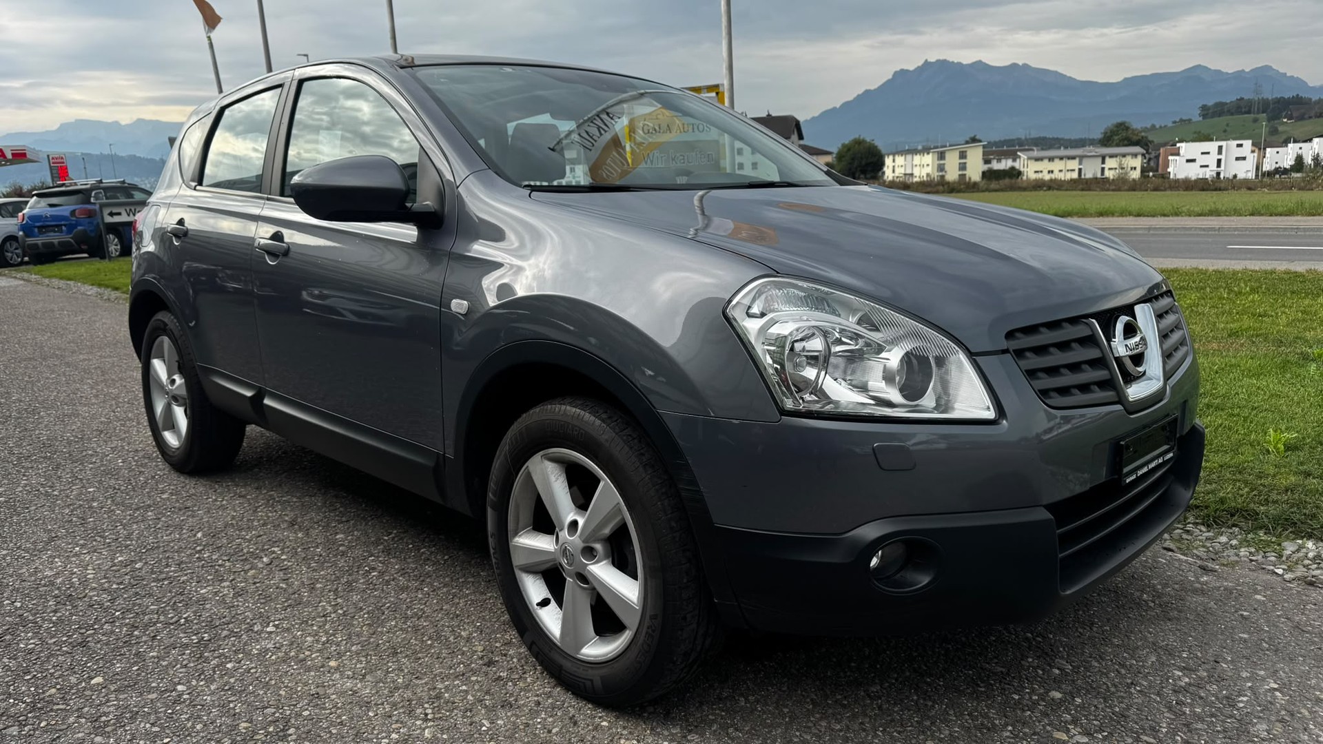 NISSAN Qashqai 2.0 dCi 4WD tekna Automatic-image-2