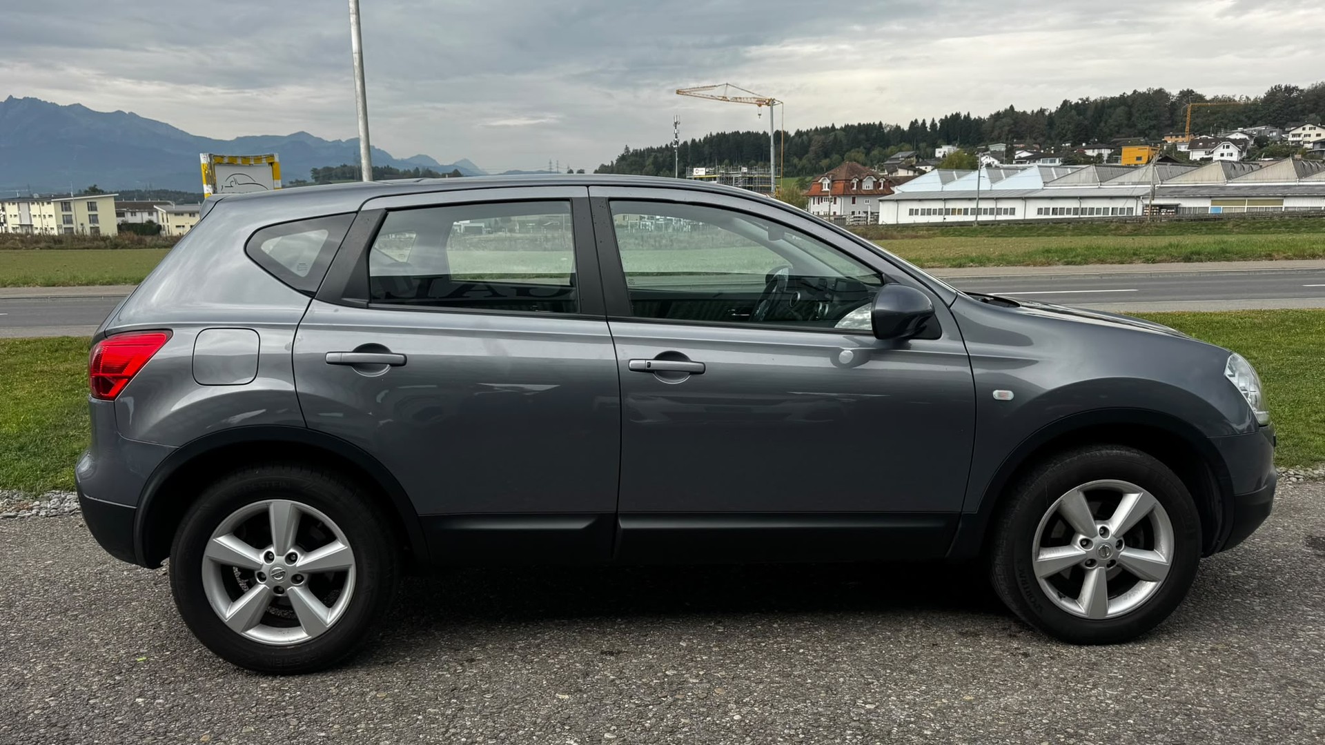 NISSAN Qashqai 2.0 dCi 4WD tekna Automatic-image-3