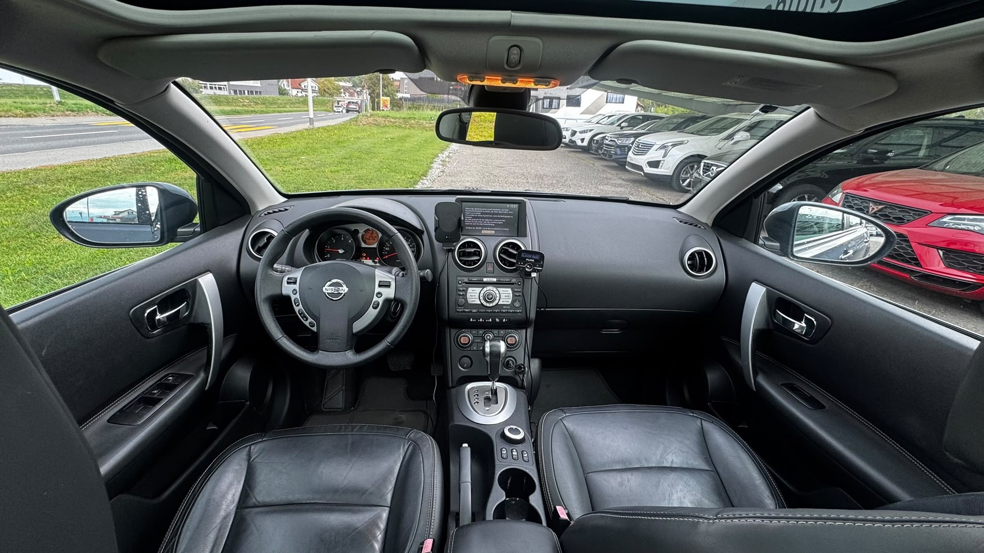 NISSAN Qashqai 2.0 dCi 4WD tekna Automatic-image-8