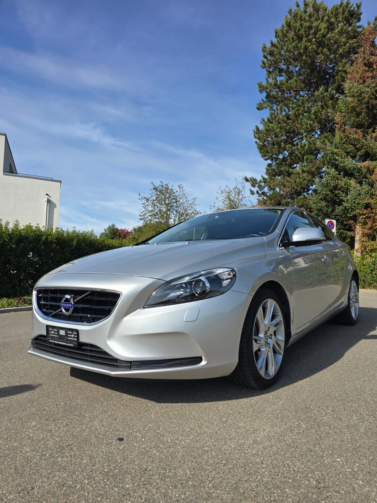 VOLVO 2.0 D3 Momentum S/S-image-1