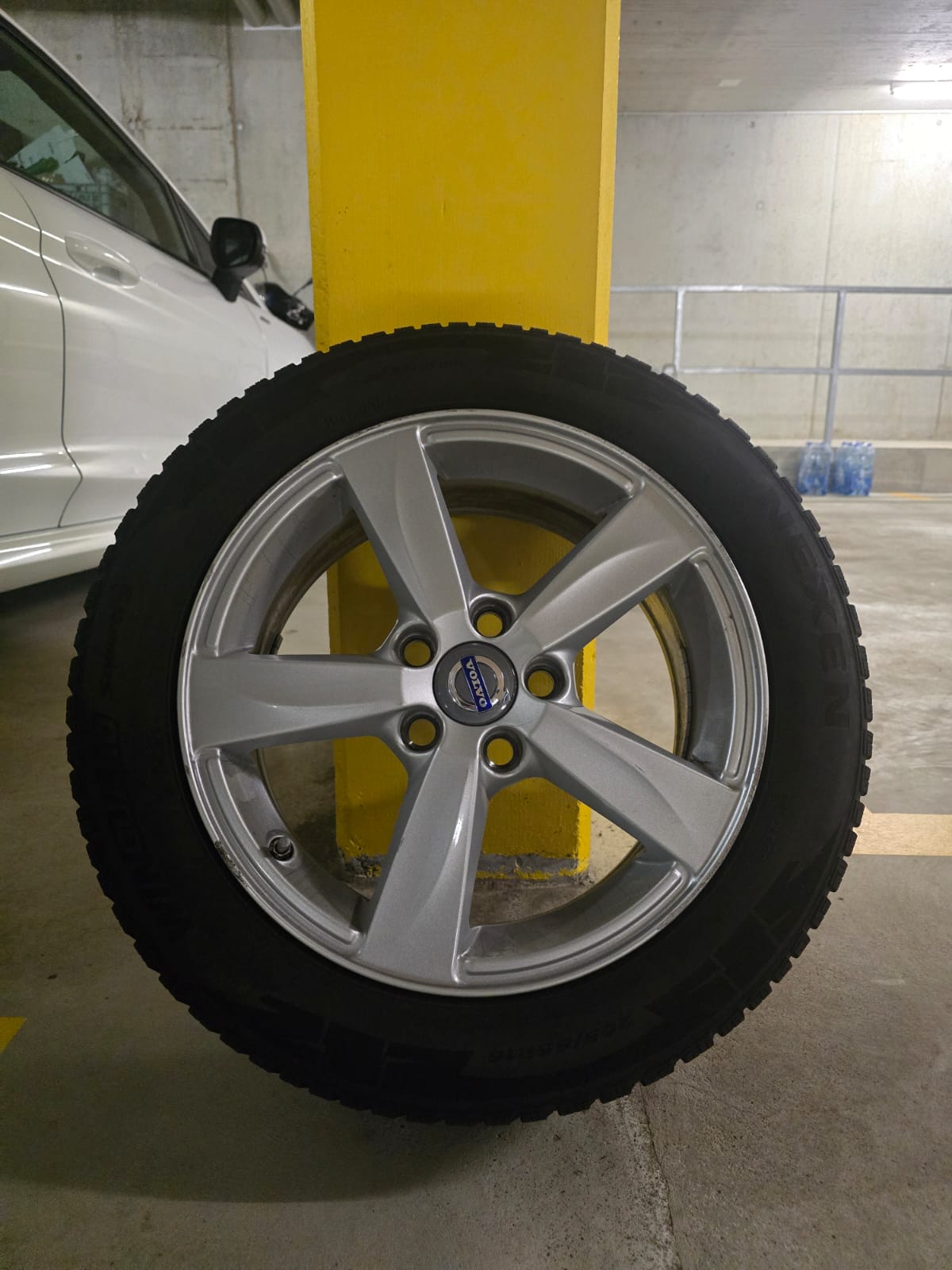 VOLVO 2.0 D3 Momentum S/S-image-5