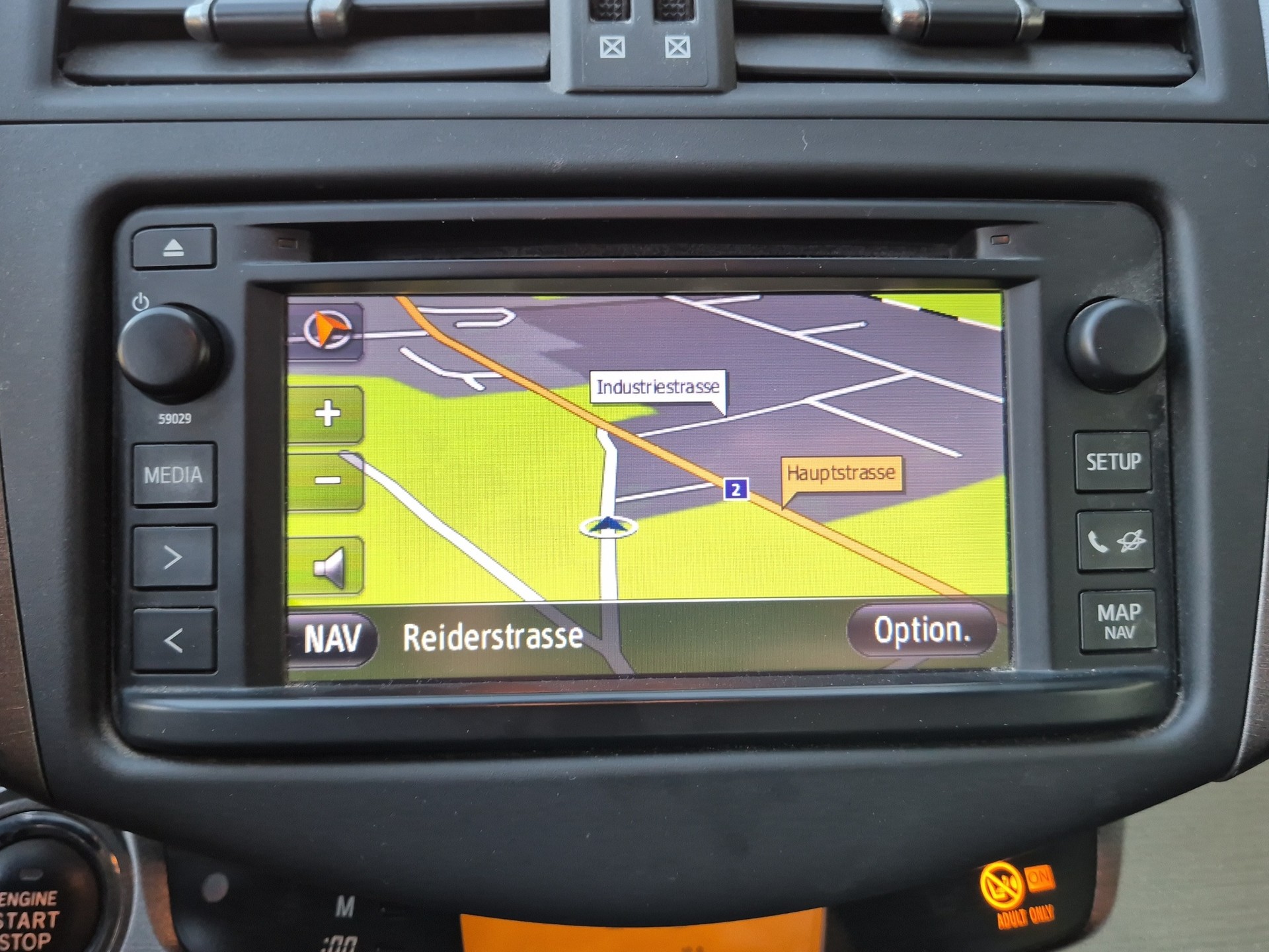 TOYOTA RAV-4 2.0 16V Style Multidrive Anhängerkupplung 1500kg frisch ab MFK-image-13