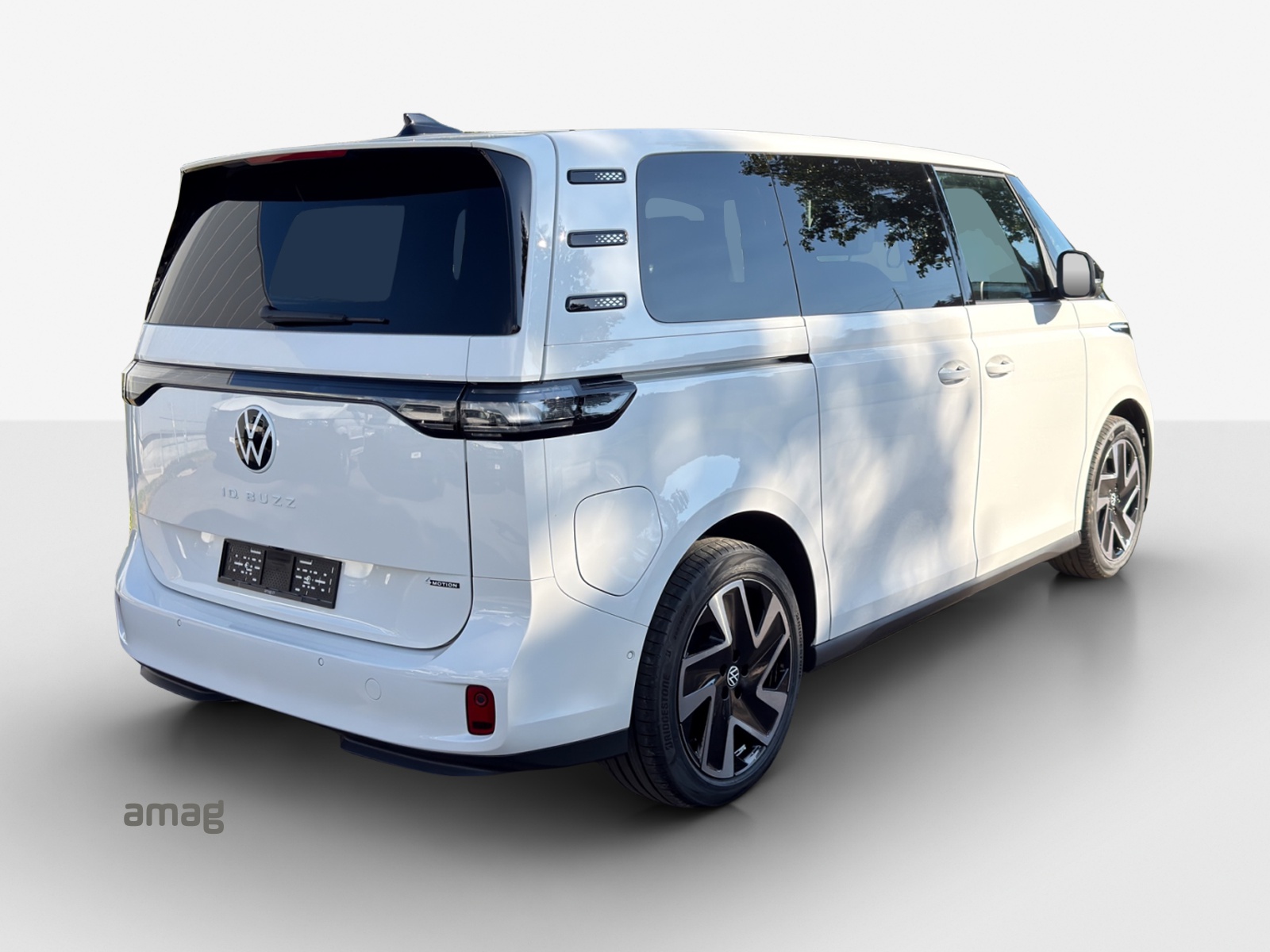 VW ID. Buzz Pro 4Motion NWB 79/84kWh 2988mm-image-4