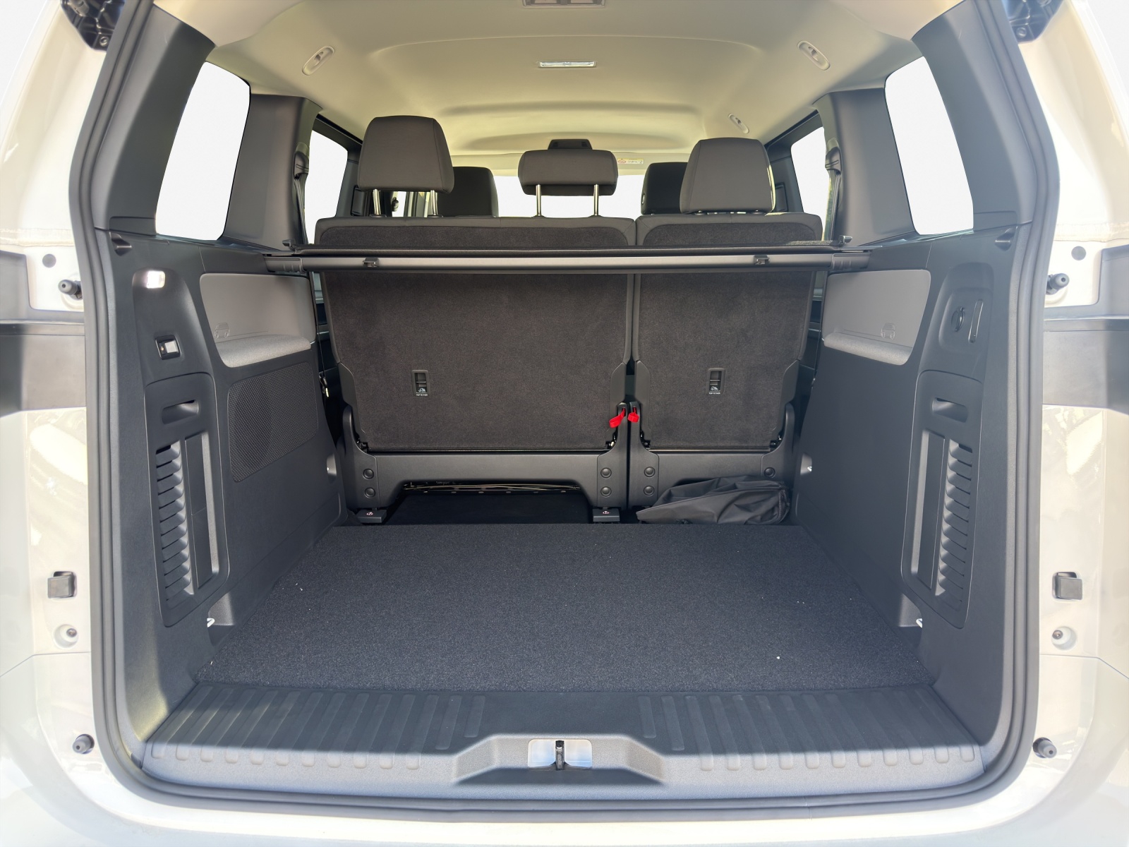 VW ID. Buzz Pro 4Motion NWB 79/84kWh 2988mm-image-12