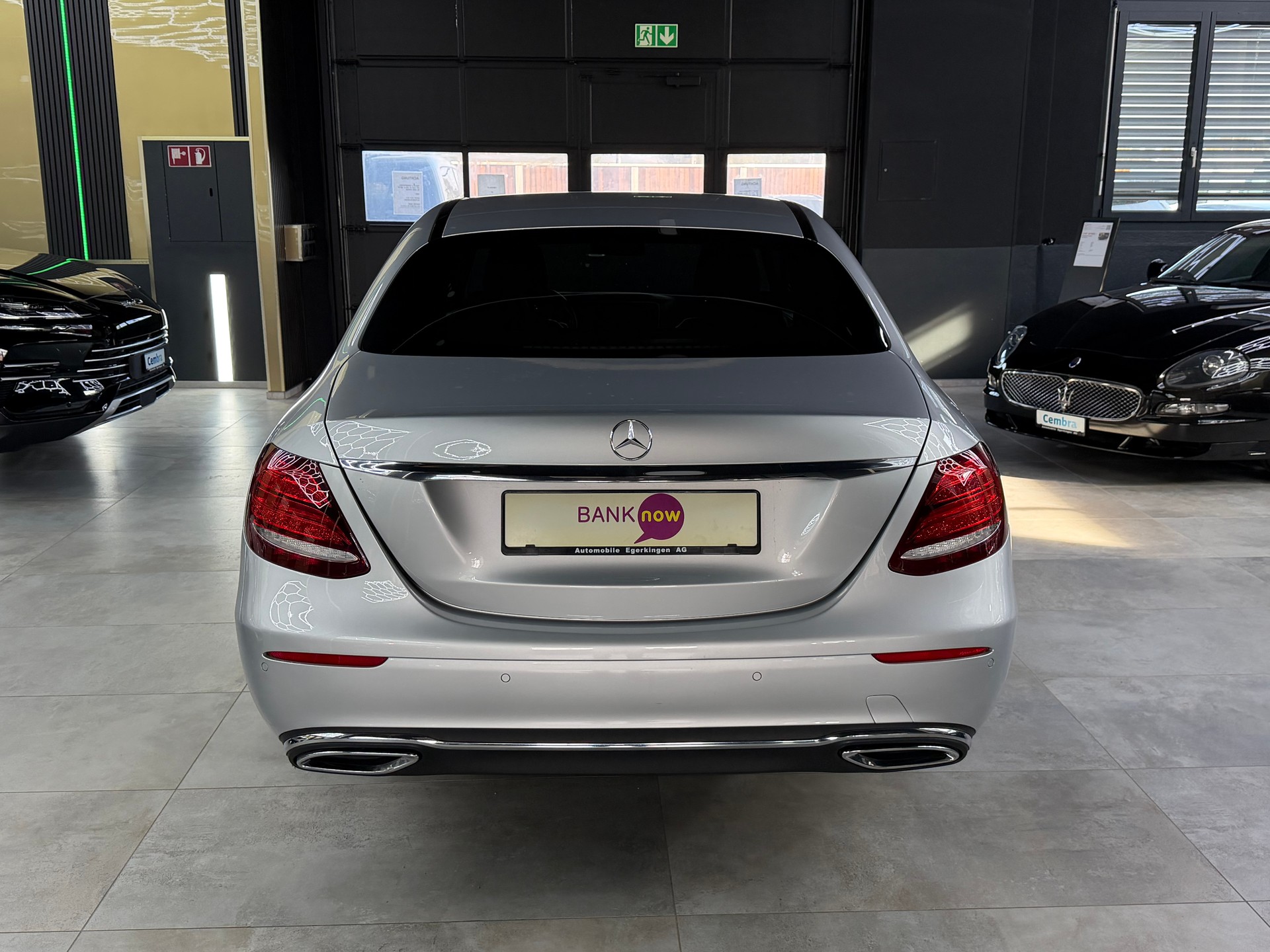 MERCEDES-BENZ E 220 d Avantgarde 9G-Tronic-image-5