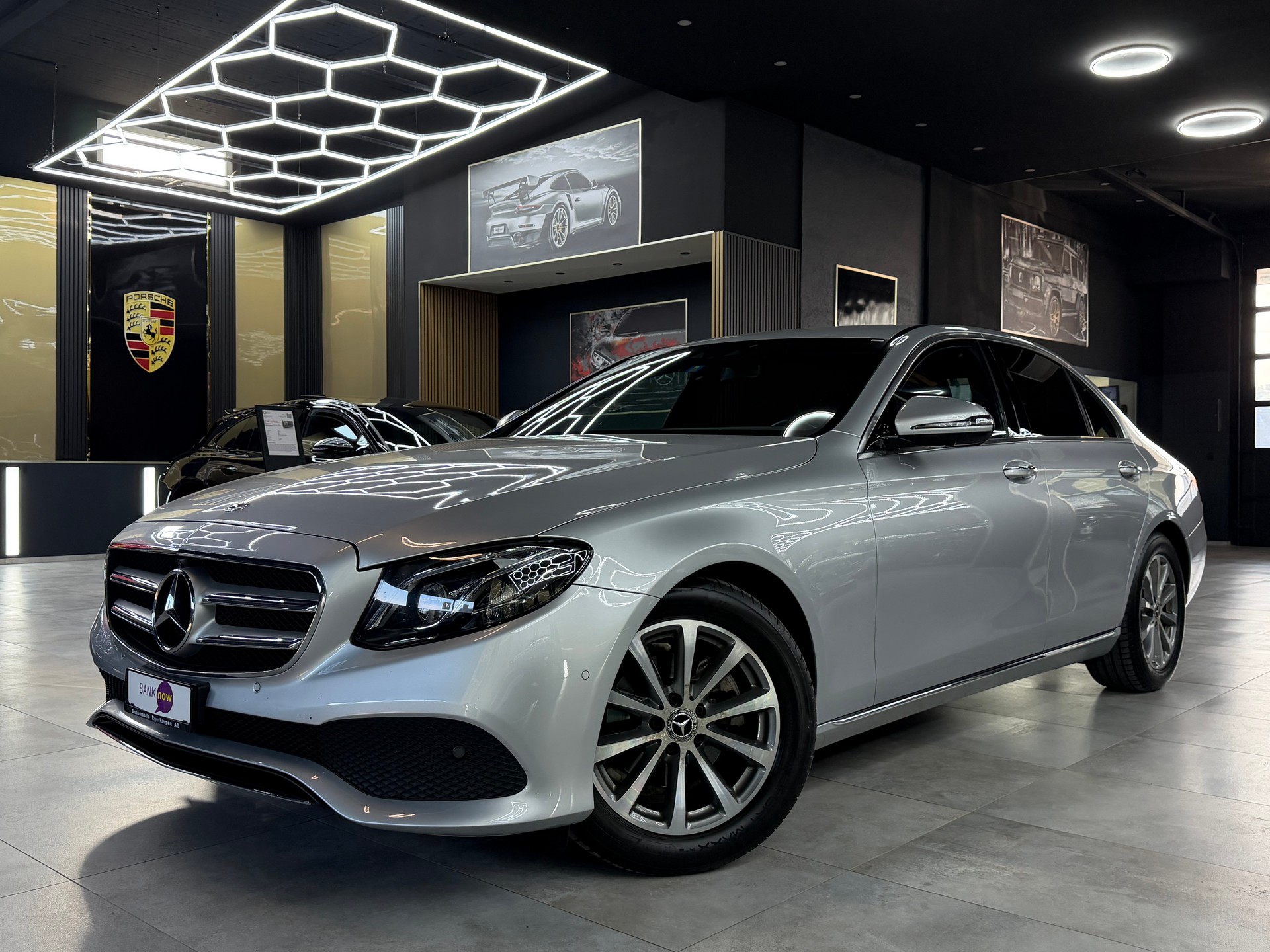 MERCEDES-BENZ E 220 d Avantgarde 9G-Tronic-image-0