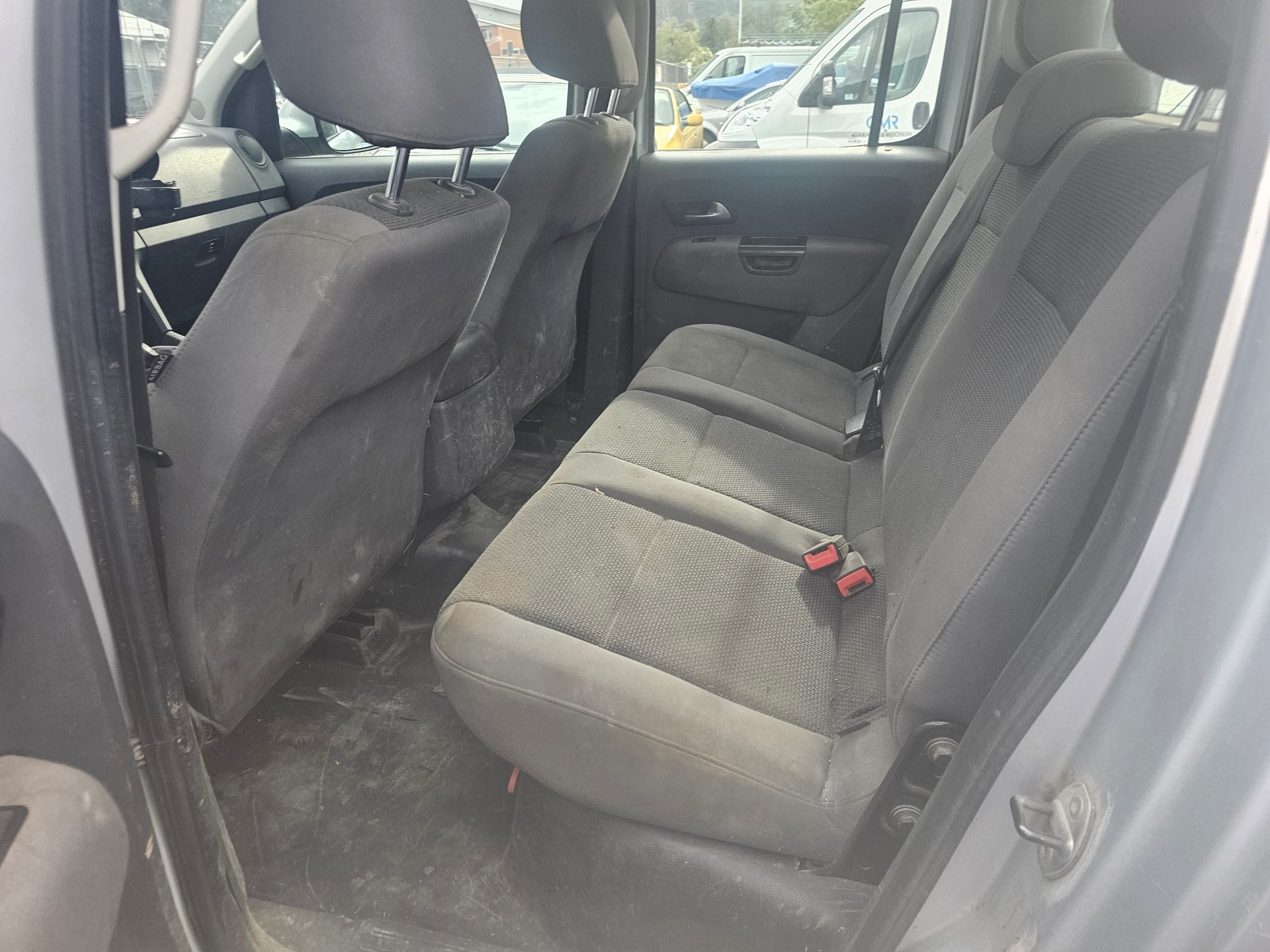 VW Amarok 2.0 BiTDI Trendline 4Motion-image-8