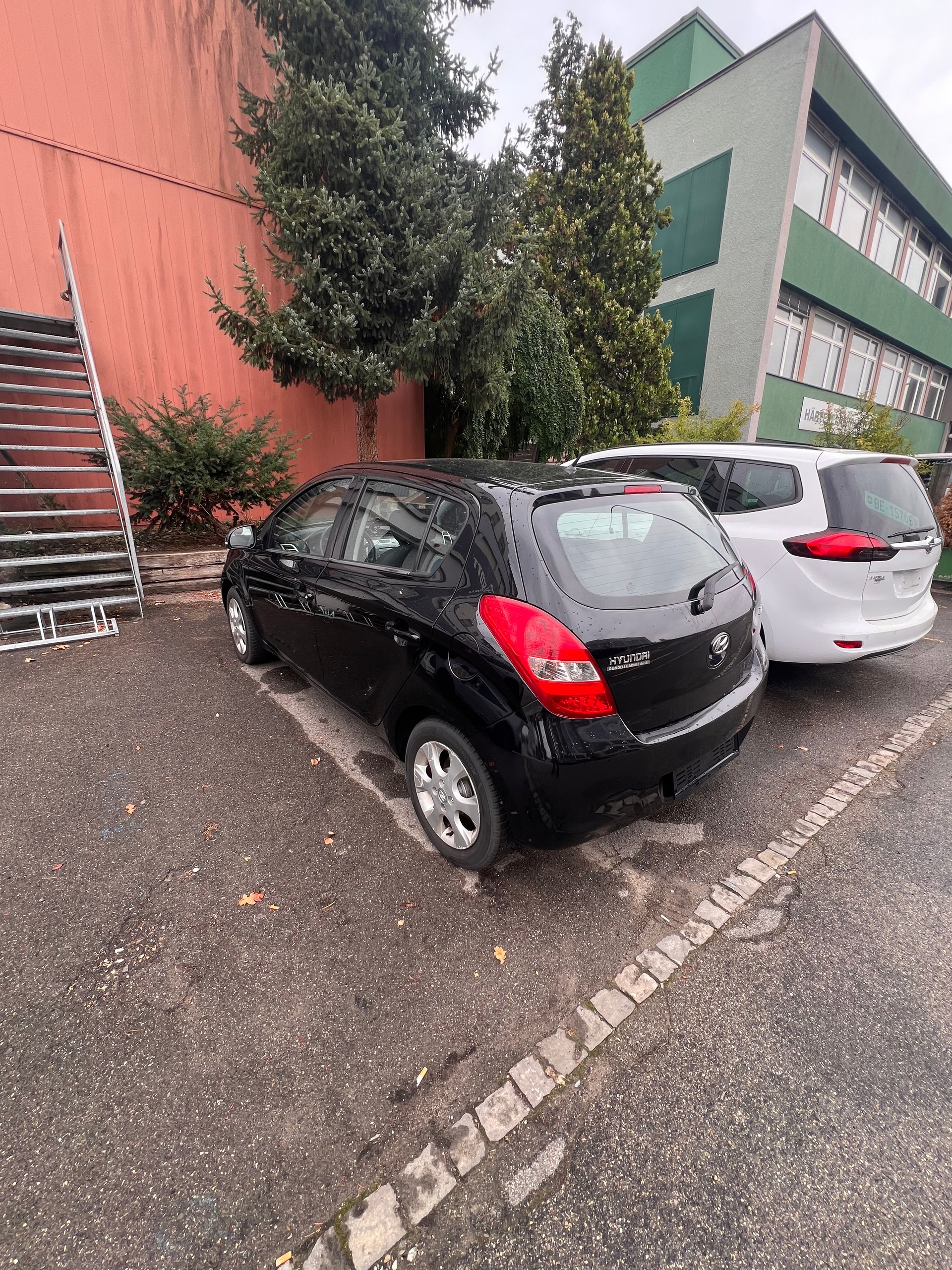 HYUNDAI i20 1.4 Style Automatic-image-4