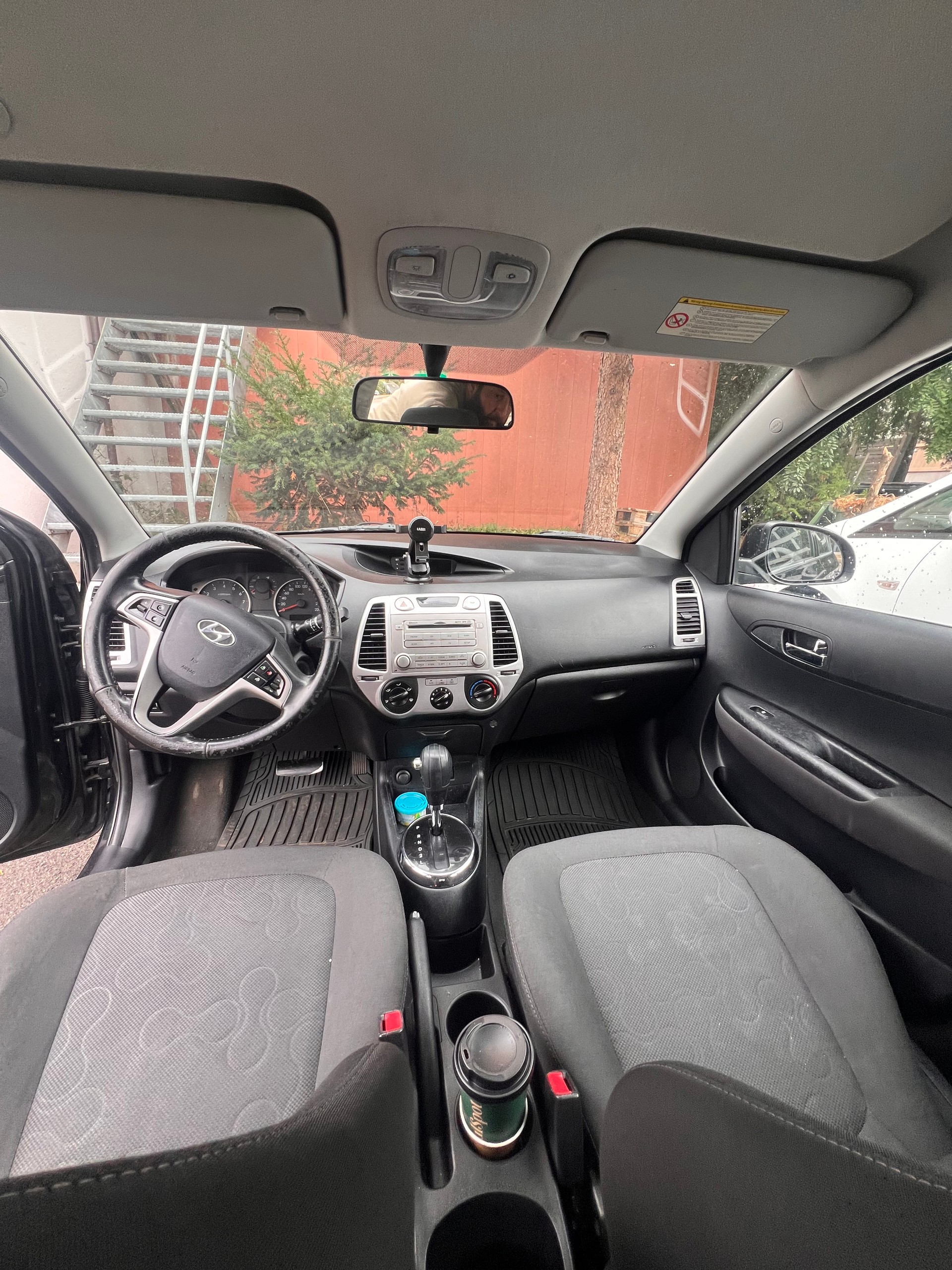 HYUNDAI i20 1.4 Style Automatic-image-7