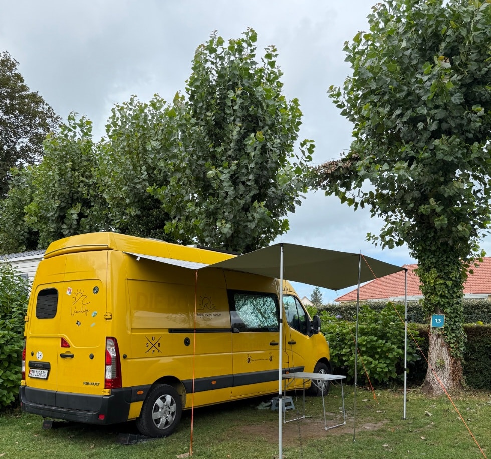 RENAULT T35 dCi130 Wohnwagen-image-1