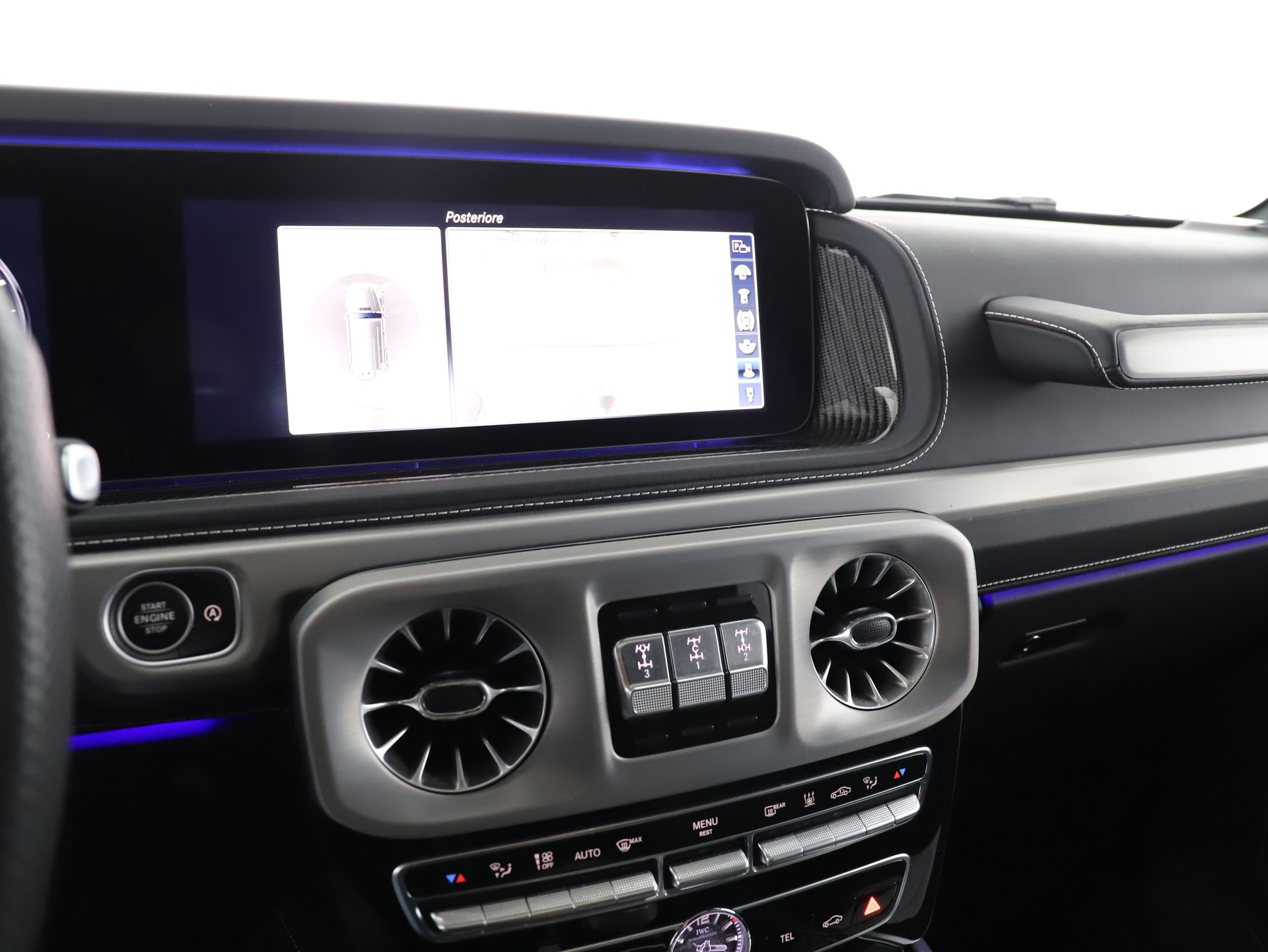 MERCEDES-BENZ G 63 AMG-image-14