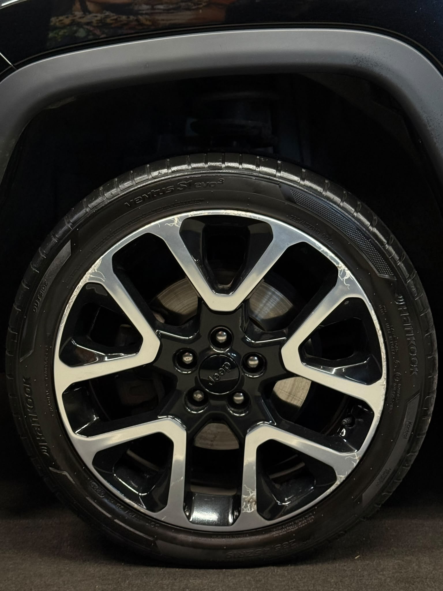 JEEP Compass 1.4 Turbo Limited AWD 9ATX-image-8