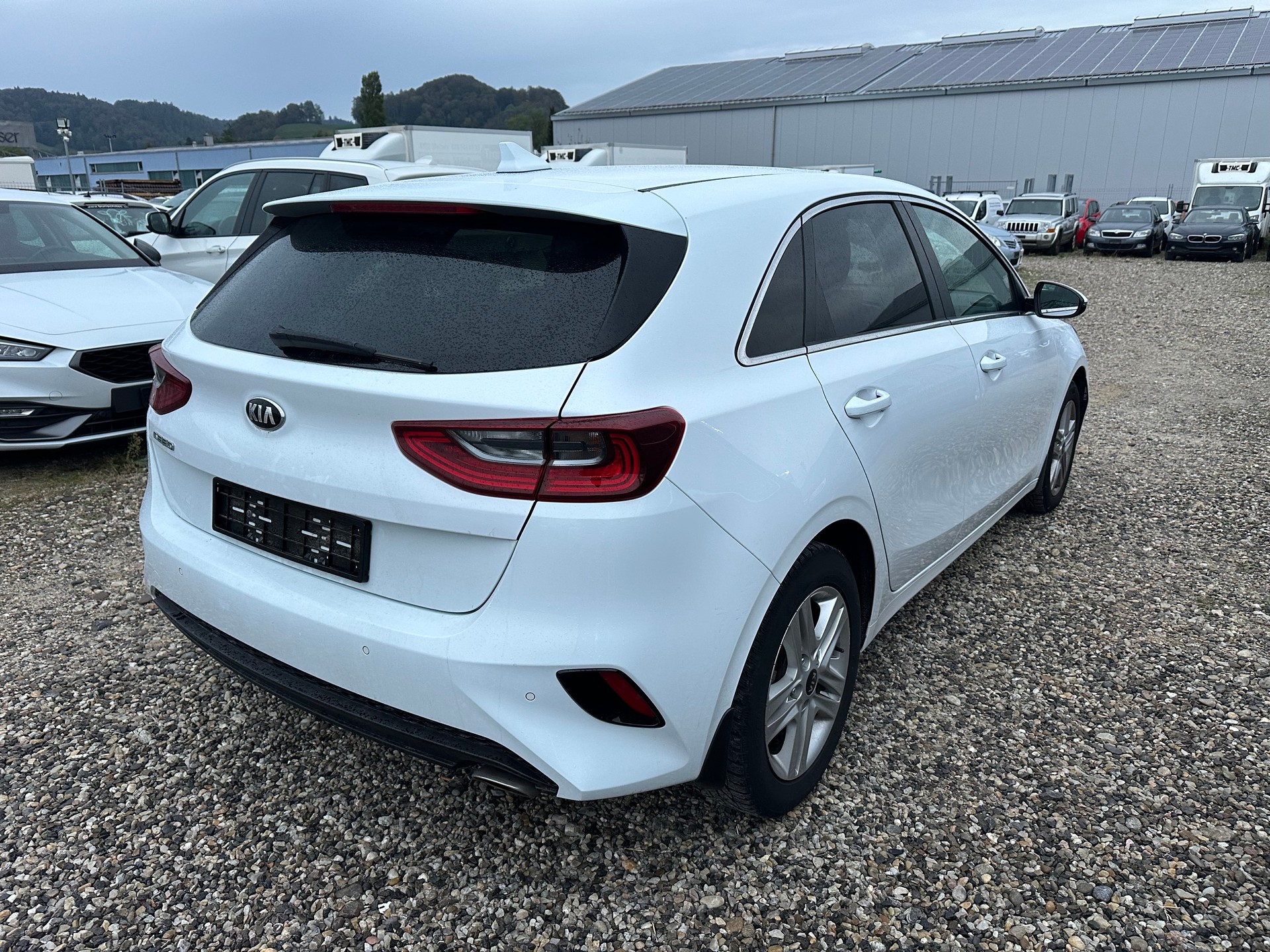 KIA CEED-image-3
