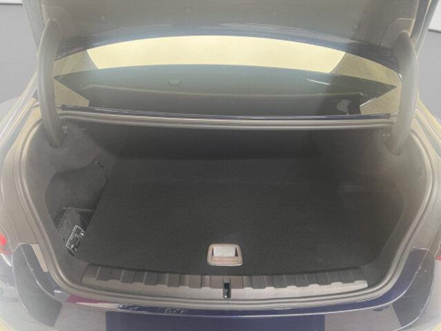 BMW 330e xDrive SAG-image-12