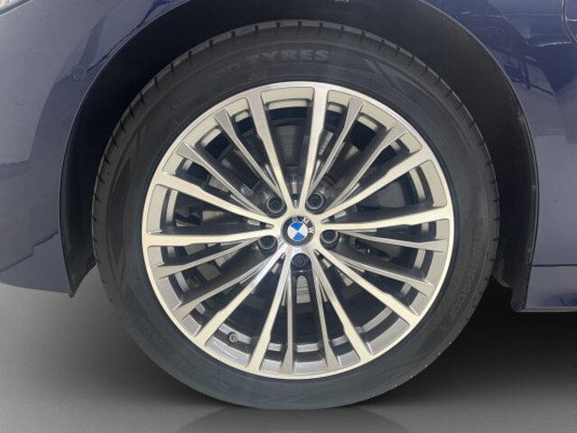 BMW 330e xDrive SAG-image-7