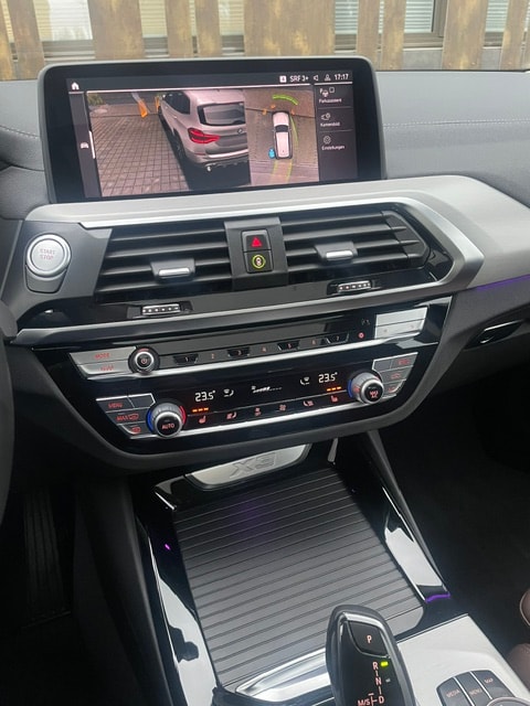 BMW X3 xDrive 30e Luxury Line-image-20