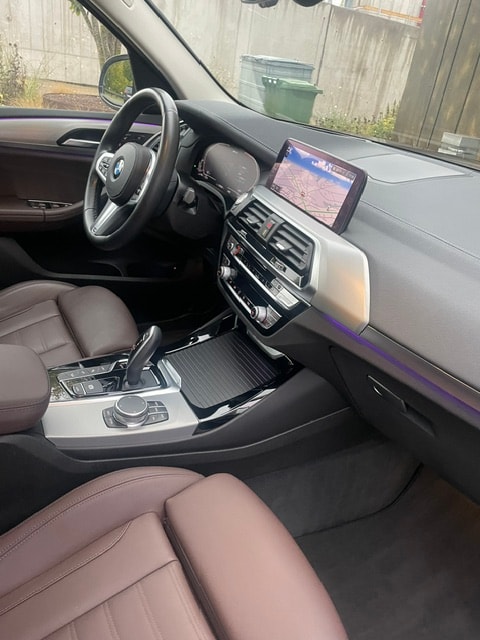 BMW X3 xDrive 30e Luxury Line-image-23
