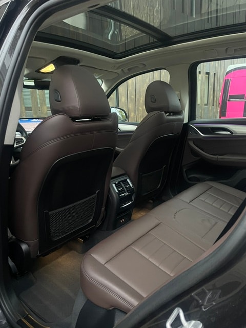 BMW X3 xDrive 30e Luxury Line-image-26